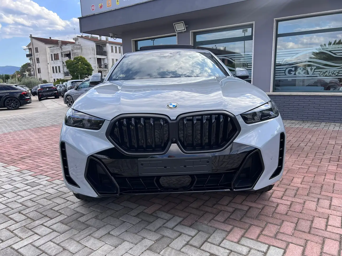 BMW X6 Acconto €35.000 Noleggio con riscatto NoScoring Grigio - 2