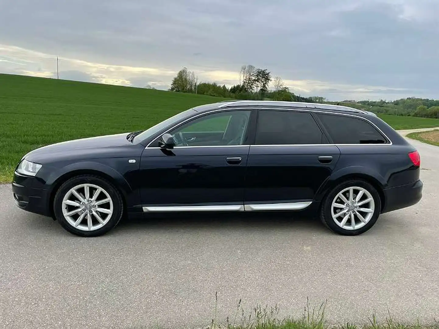 Audi A6 allroad A6 Allroad 3,0 TDI V6 quattro Tiptr. DPF Schwarz - 2