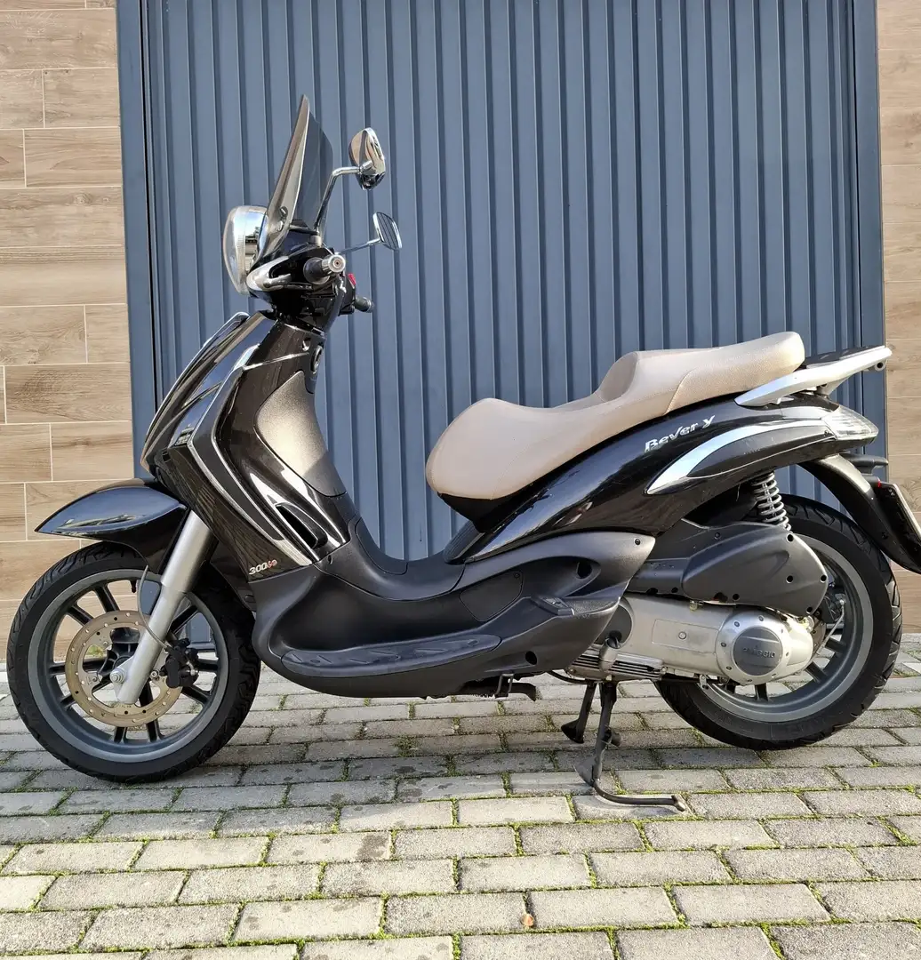 Piaggio Beverly 300 Tourer Nero - 1