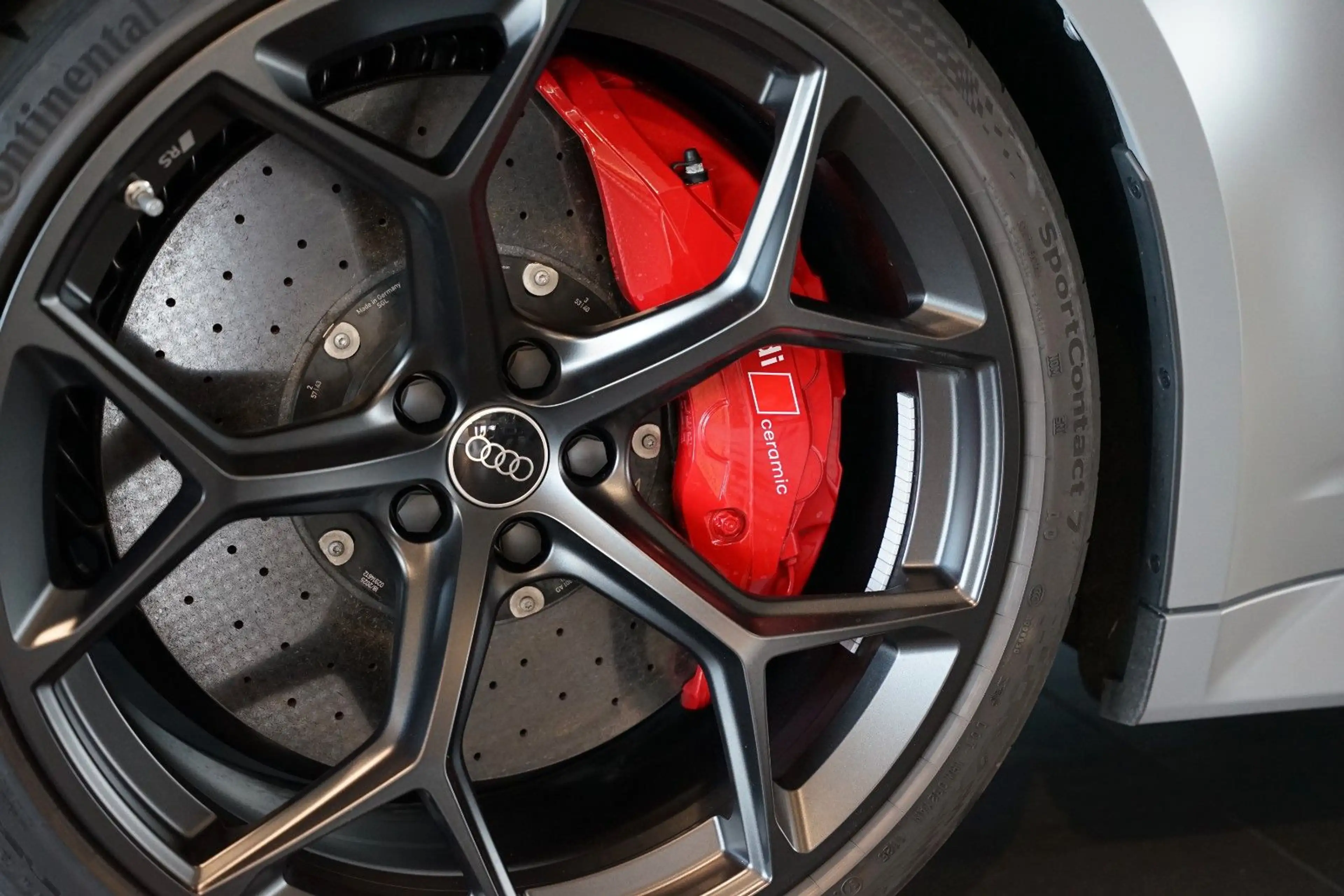 Audi RS6 Avant performance | Nardograu Matt — photo 9