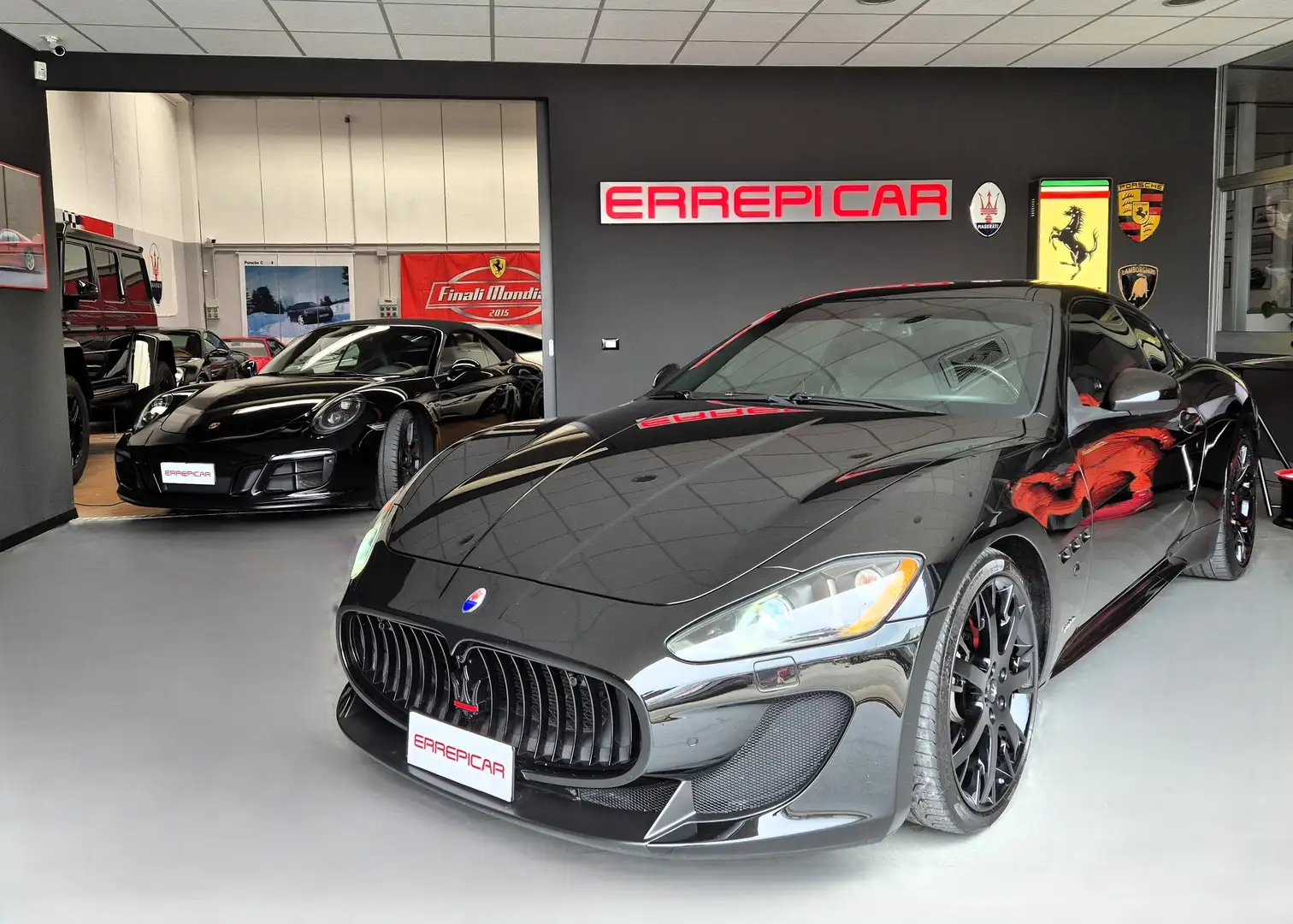 Maserati GranTurismo 4.7 S F1 cambiocorsa- bookservice- full carbon Schwarz - 1