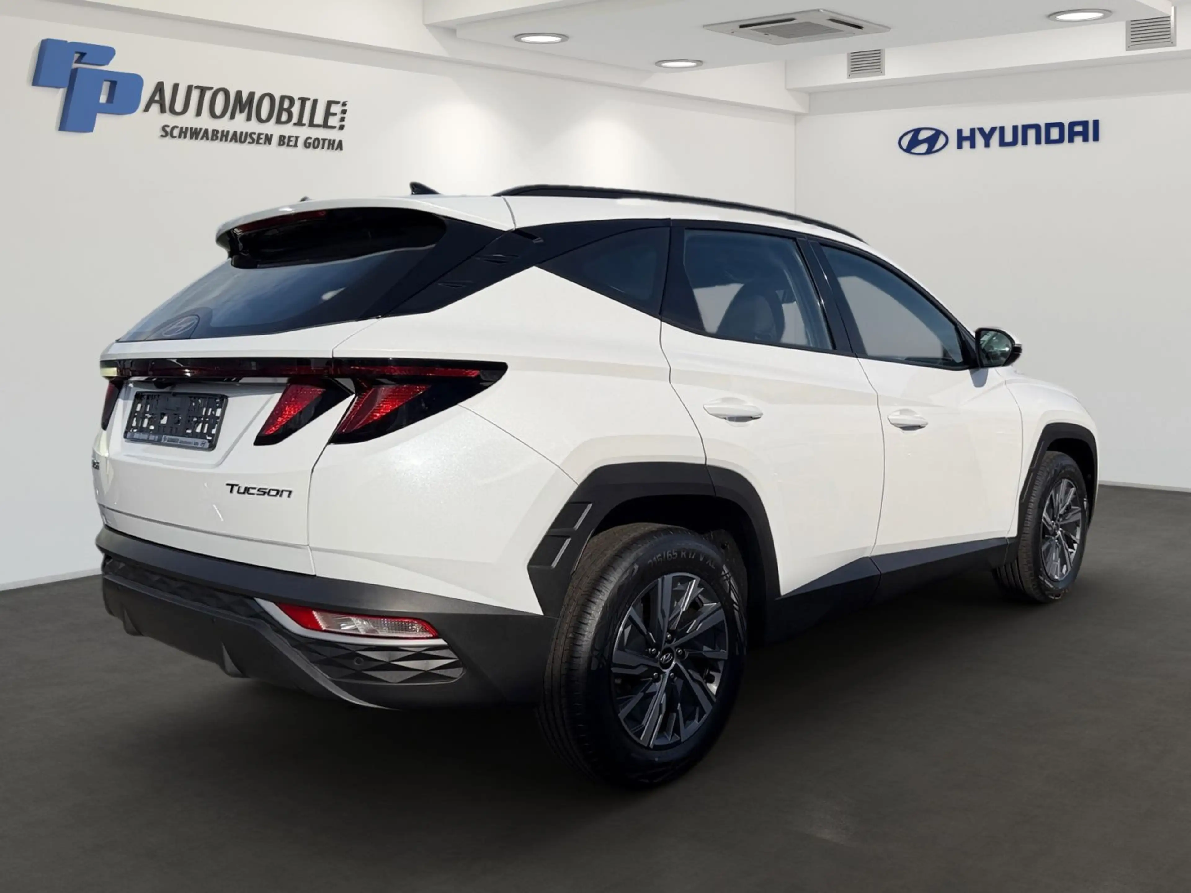 Hyundai TUCSON 1.6 T-GDi 48V Select 6-MT 2WD — photo 3