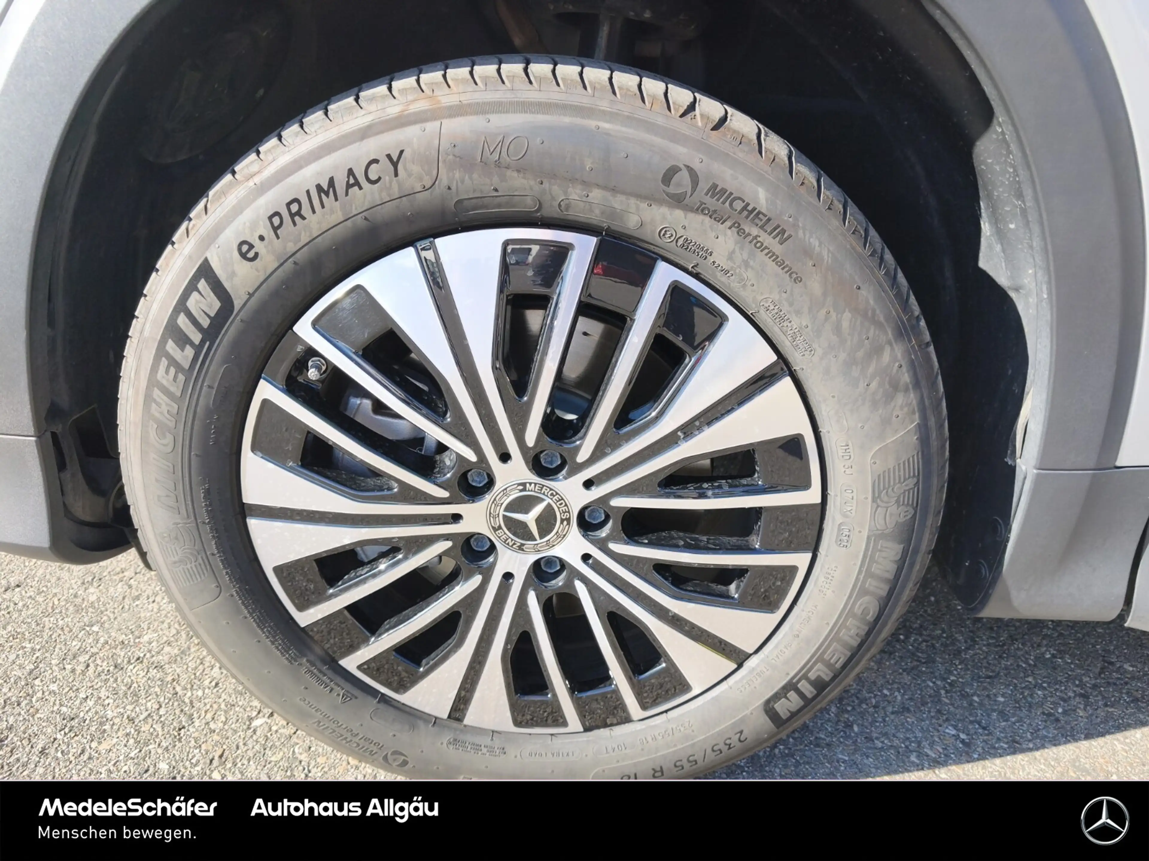 Mercedes-Benz EQB 350 EQB 350 4M Progressive Advanced+ 18" Memory 360° — photo 14