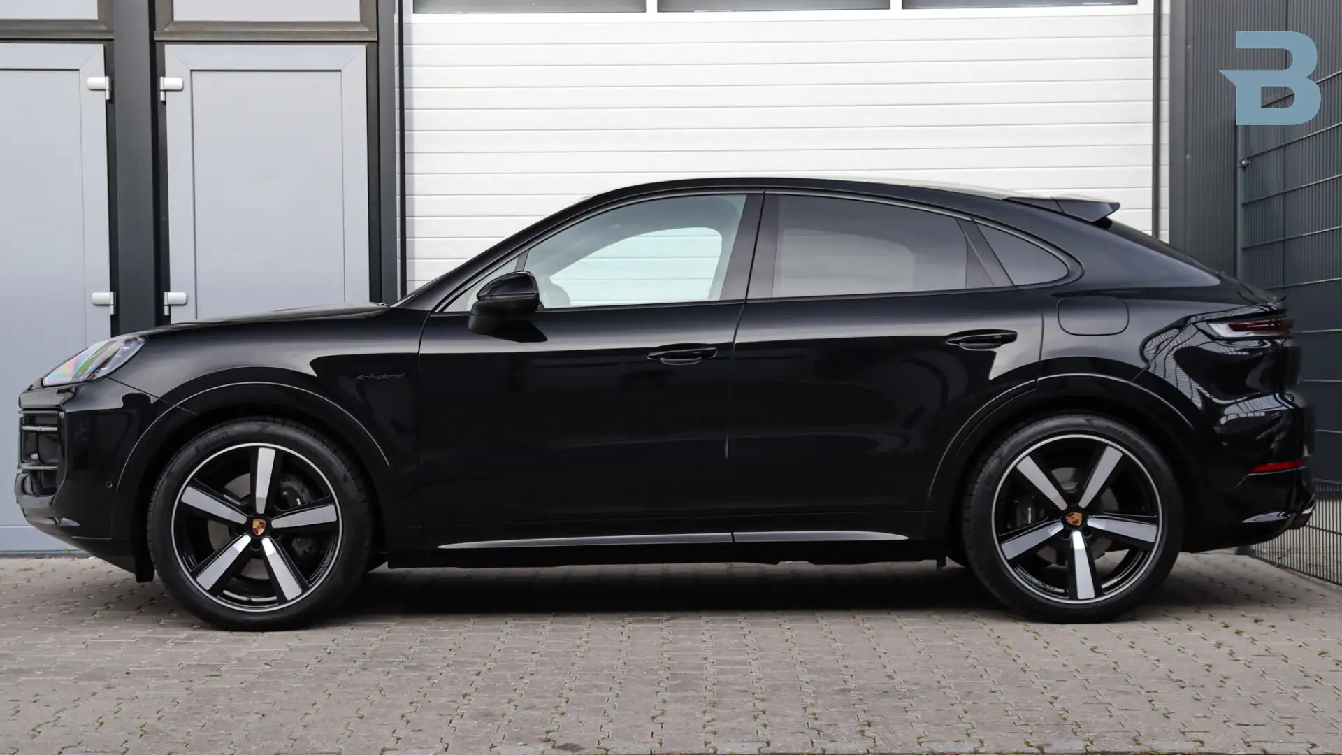 Porsche Cayenne Coupé 3.0 E-Hybrid SportDesign | Head-up | Soft-Cl Noir - 2