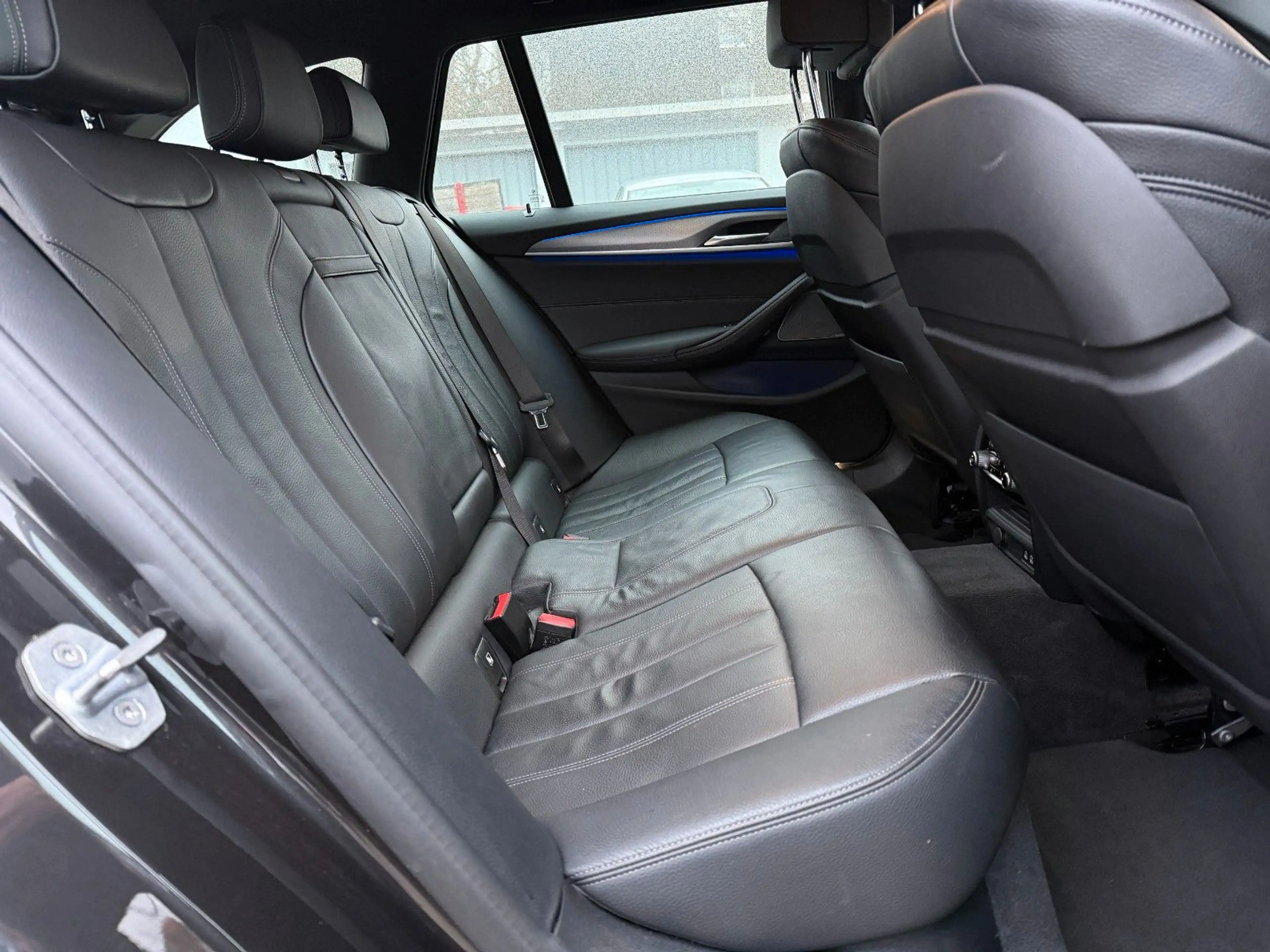 BMW 550 5 Touring M550 d xDrive*1. HAND*HEAD*GARANT — photo 14