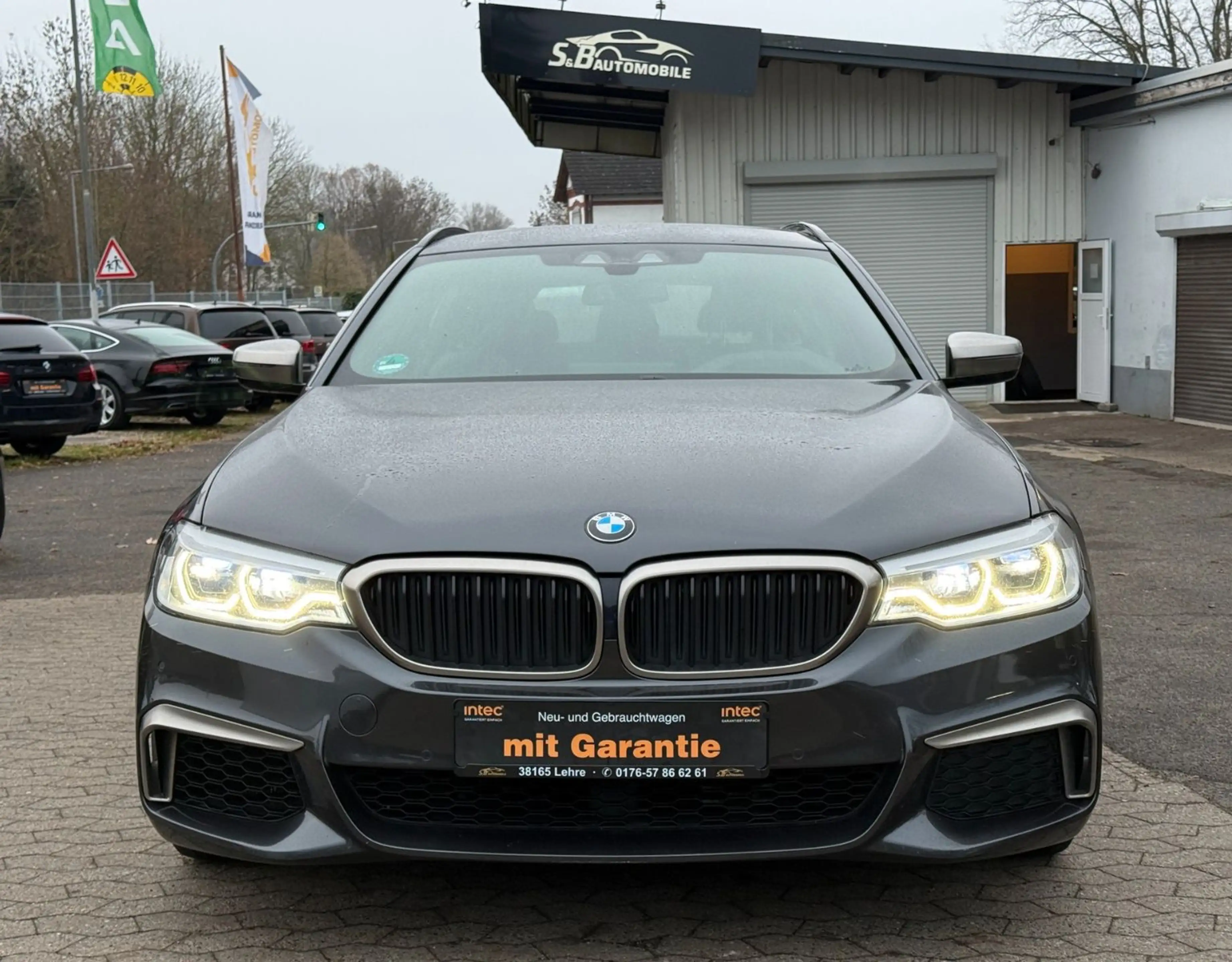 BMW 550 5 Touring M550 d xDrive*1. HAND*HEAD*GARANT — photo 2