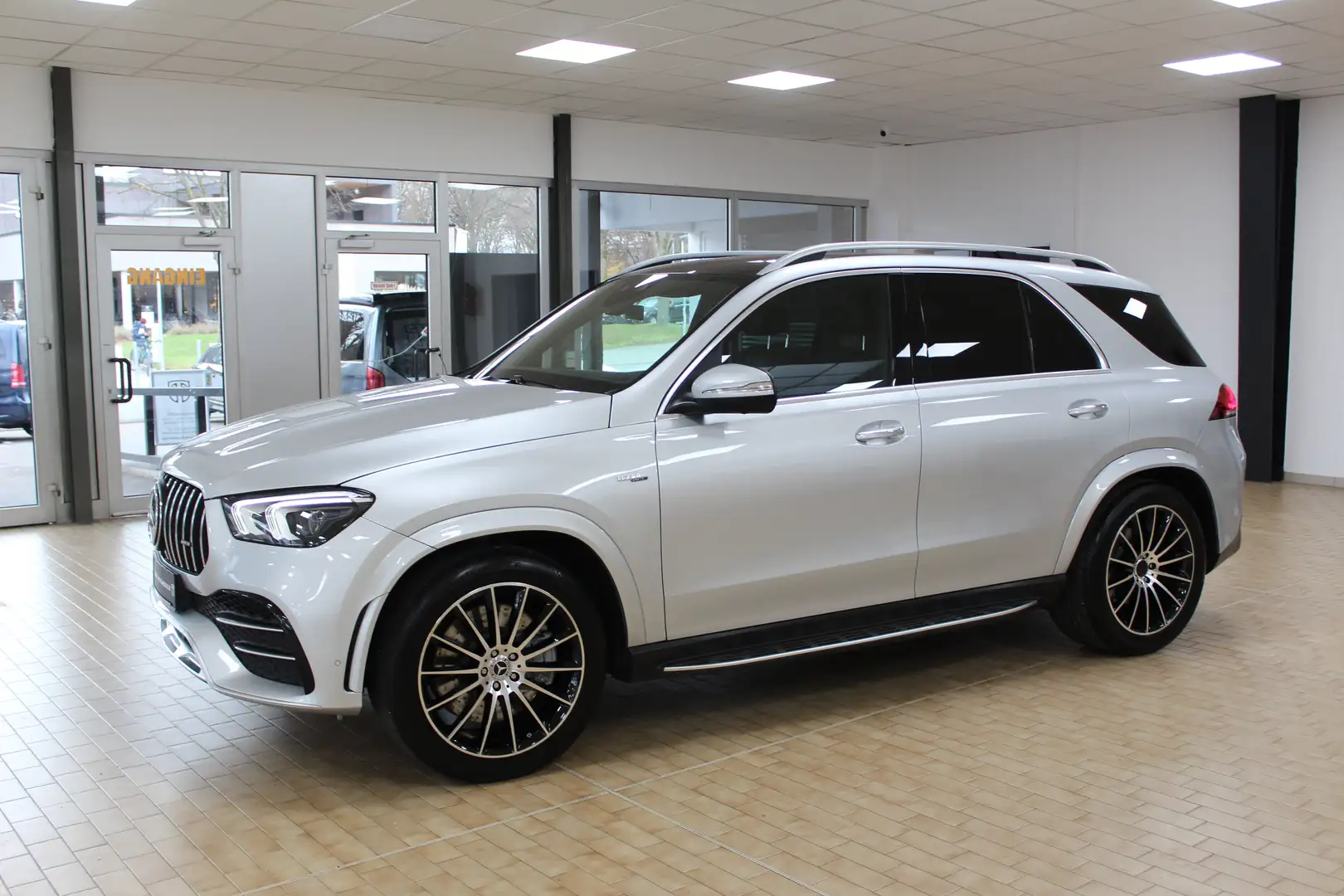 Mercedes-Benz GLE 53 AMG GLE 53 AMG 4Matic+ AMG Performance / 7-SITZER Argent - 2