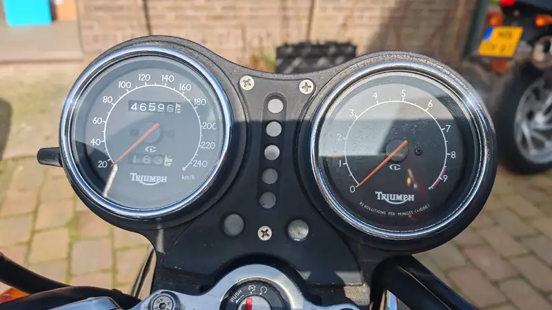 Triumph Thunderbird Sport - foto 6