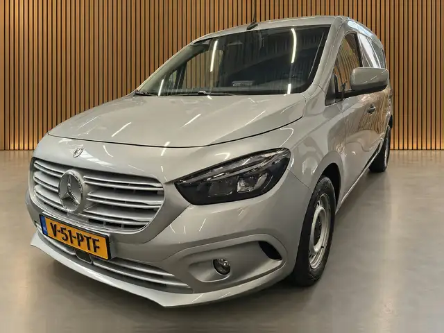 Mercedes-Benz Citan view 3