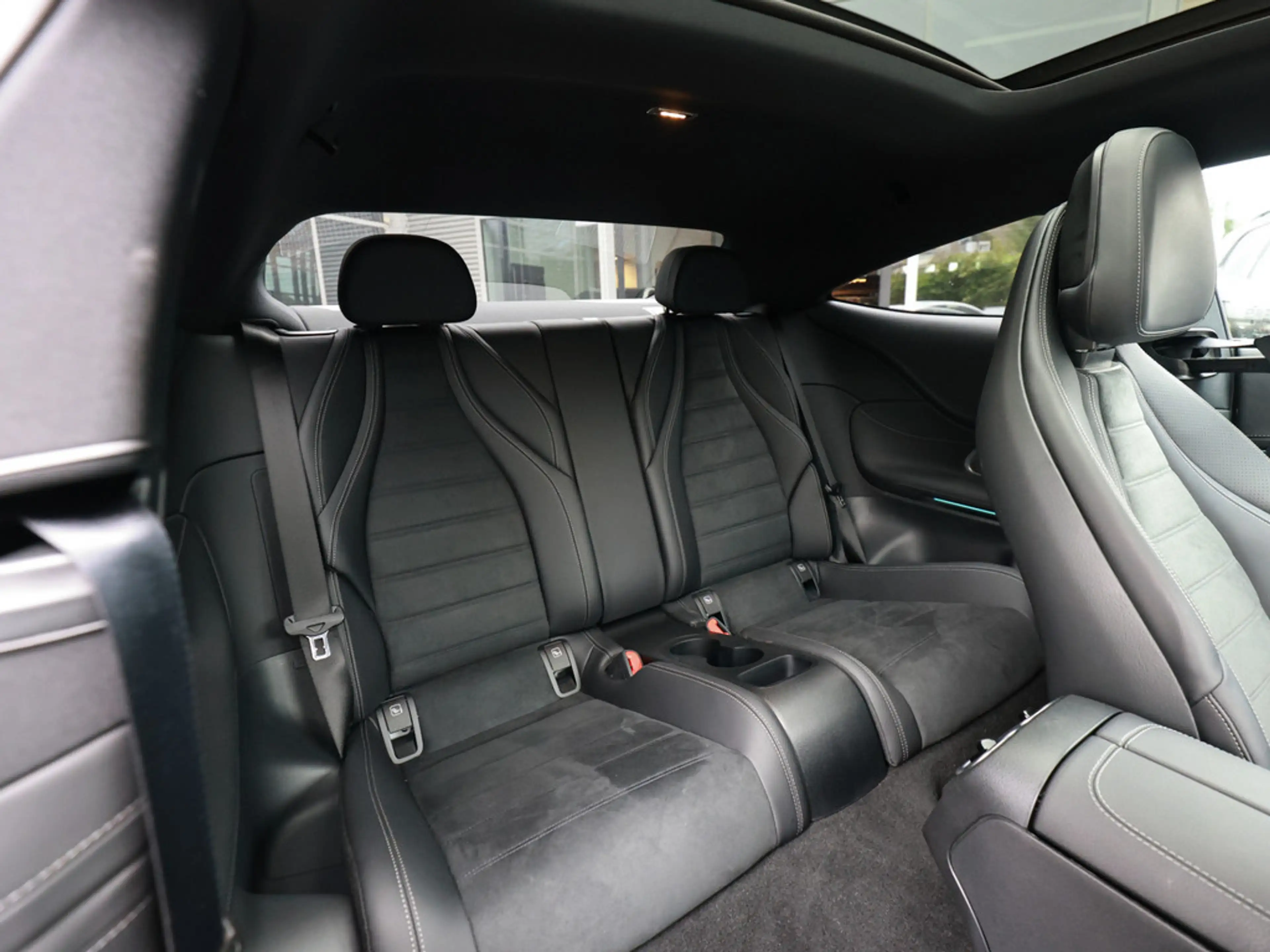 Mercedes-Benz CLE 220 d Coupé AMG Edition Distr. Pano Navi — photo 6