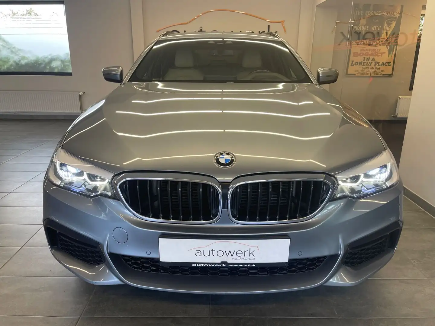 BMW 530 d M Sport*LED/Leder/HiFi/ALU/dig.Cockpit/TOP Gris - 2