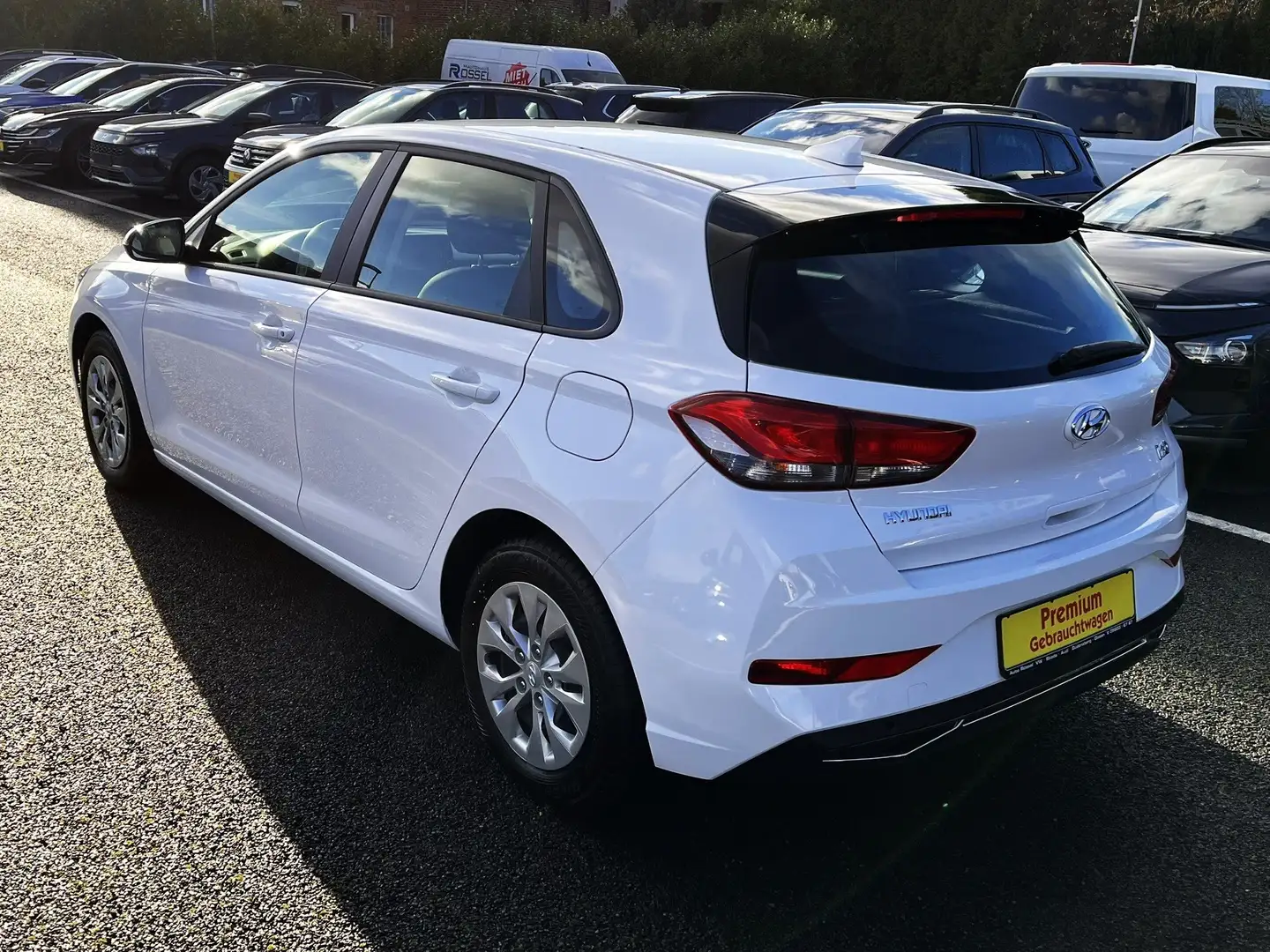 Hyundai i30 1.0 T-GDI Comfort  Allwetterreifen PDC RFK NSW SHZ Weiß - 2