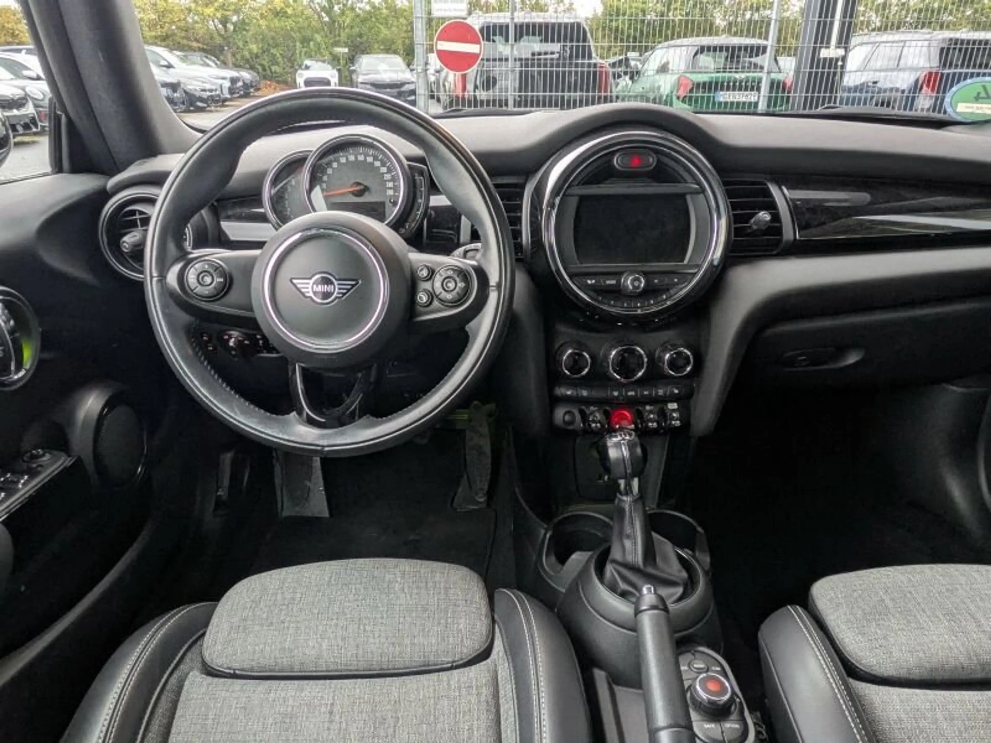 MINI Cooper Cabrio — photo 7