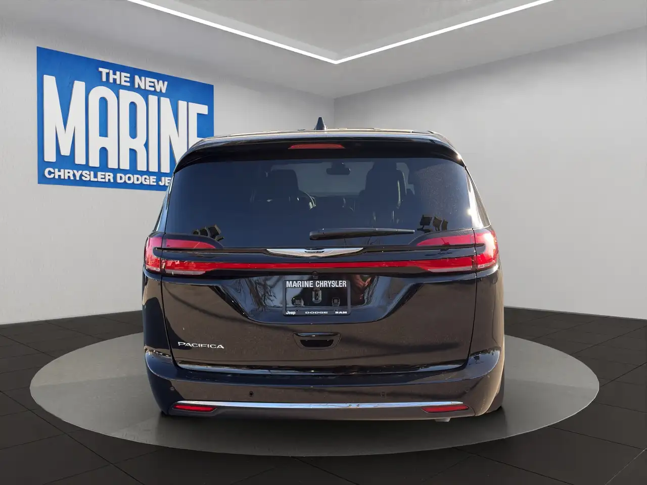 Chrysler Pacifica снимка Chrysler Pacifica