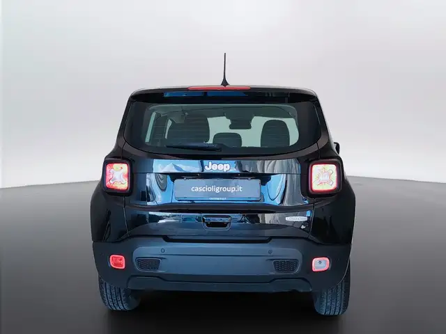 Jeep Renegade view 6