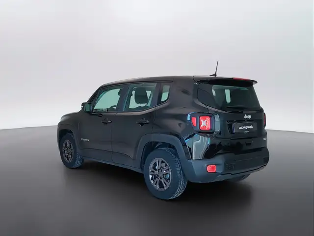 Jeep Renegade view 7