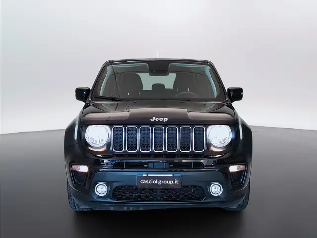 Jeep Renegade view 2