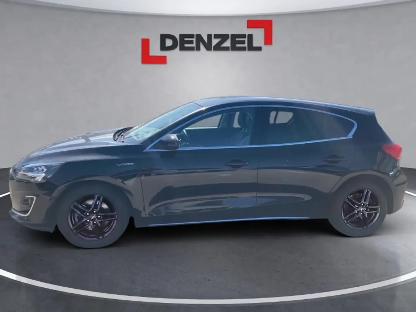 Ford Focus 2,0 EcoBlue SC Schwarz - 2