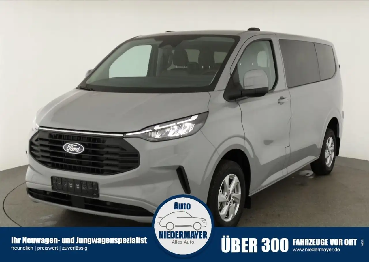 Ford Transit Custom Kombi 320 L1 2.0 Limited, 9-Sitzer, Navi, FS-behei
