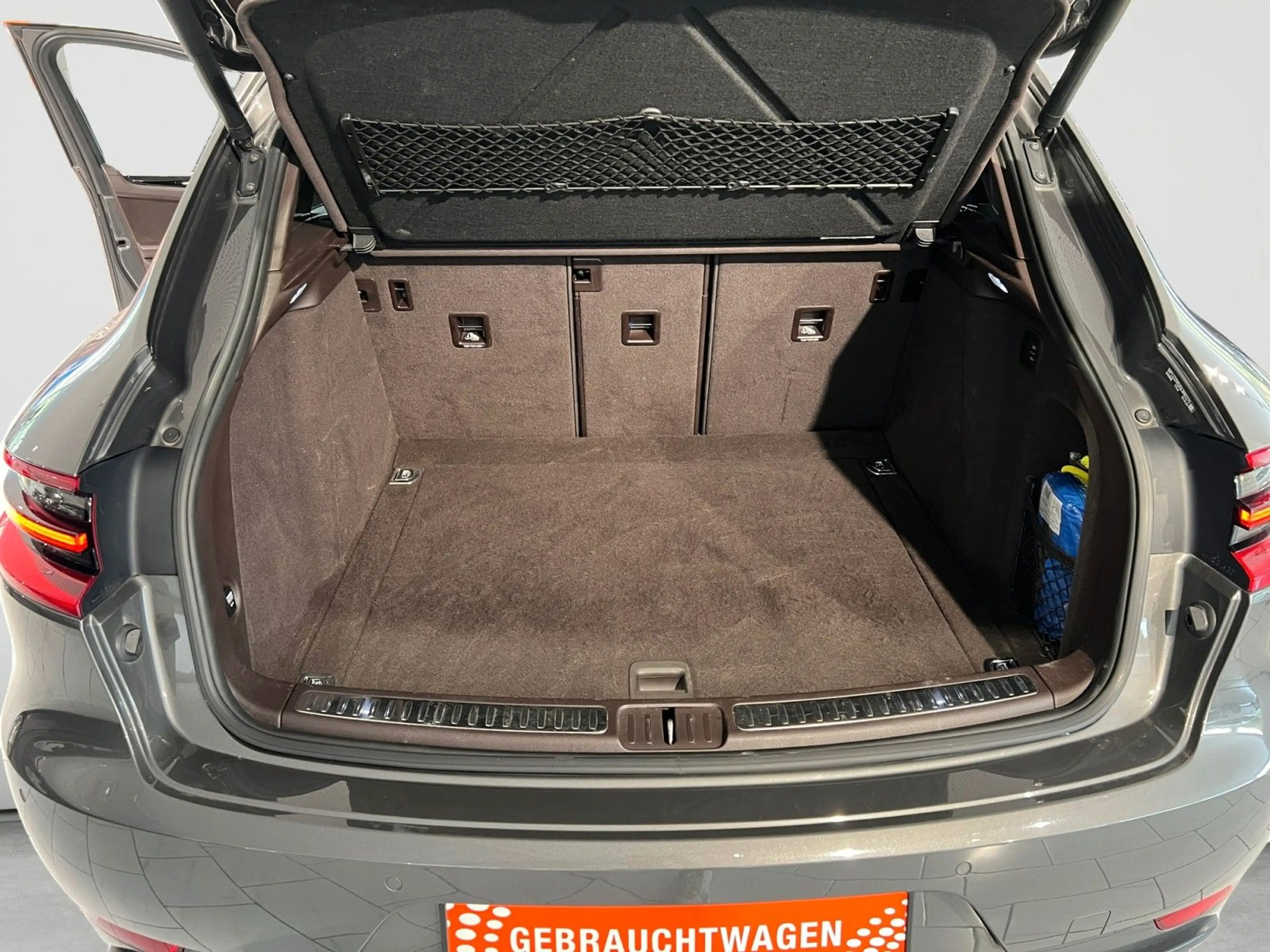 Porsche Macan Turbo AHK PDK KAM LUFT PANO CHRONO — photo 12