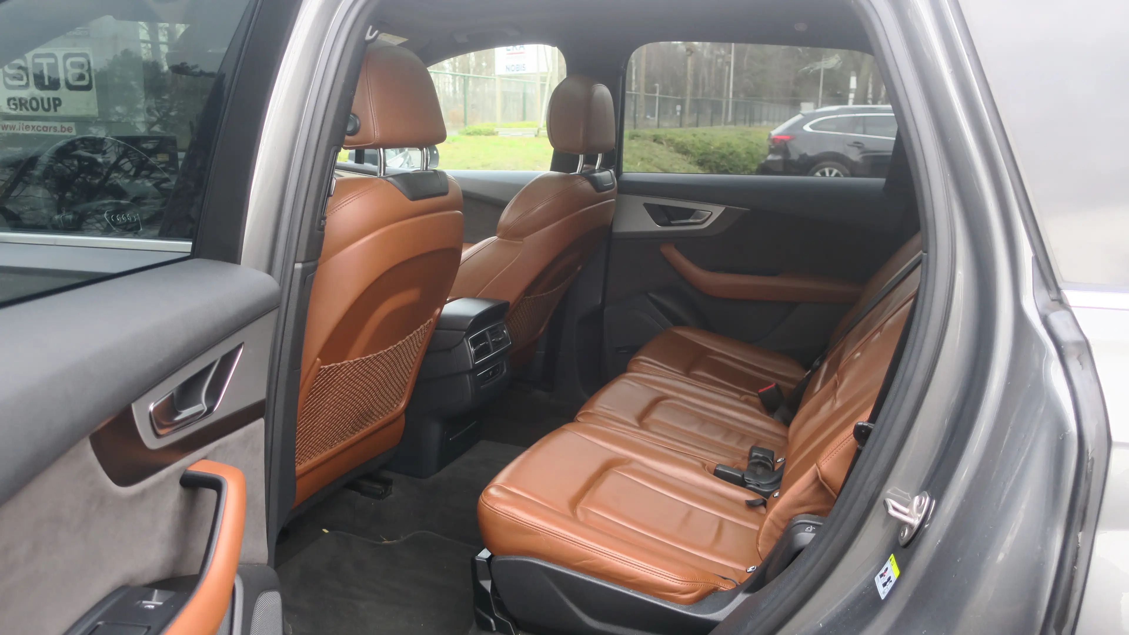 Audi Q7 e-tron 3.0 TDI V6 Quattro S line Tiptronic — photo 9