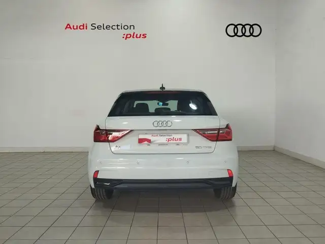 Audi A1 view 5
