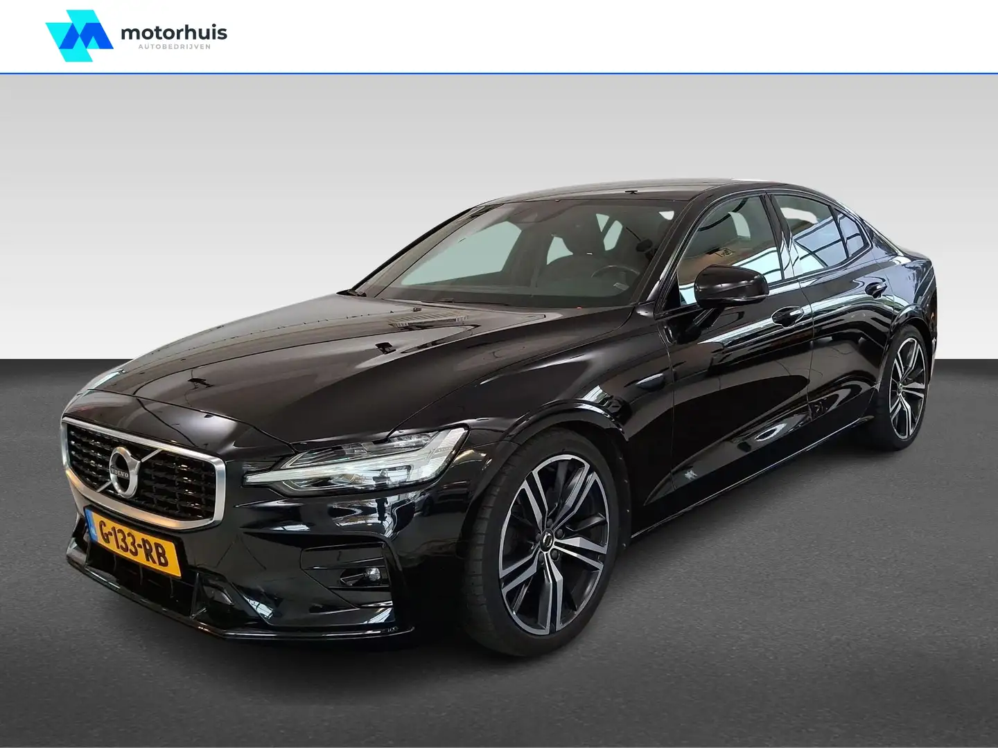 Volvo S60 T4 190pk Geartronic R-Design Zwart - 1