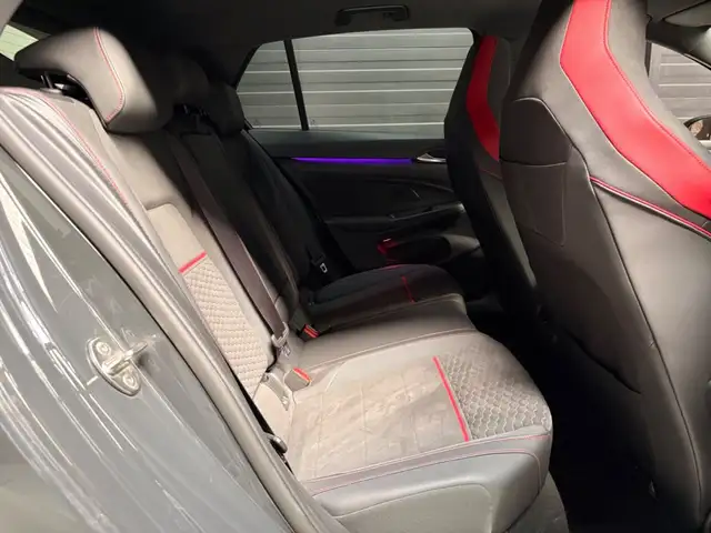 Volkswagen Golf view 10