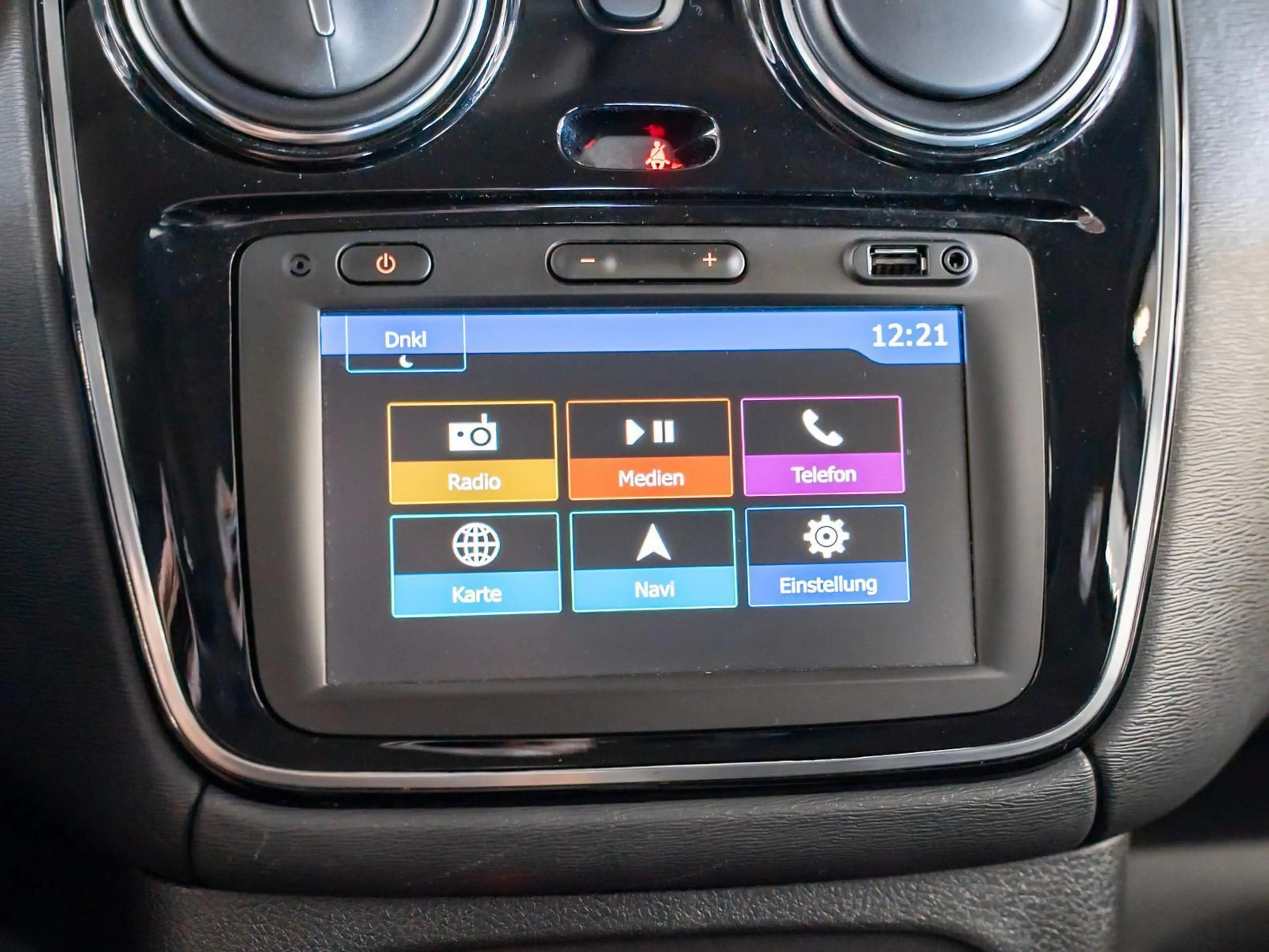 Dacia Lodgy TCe 130 Stepway Kamera+PDC+Allwetter — photo 9