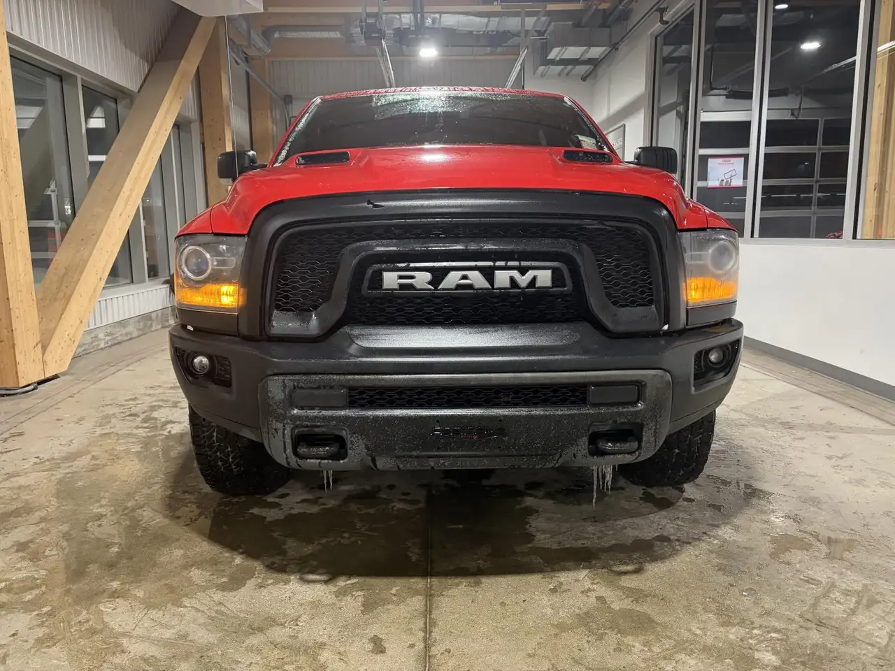RAM 1500 снимка RAM 1500