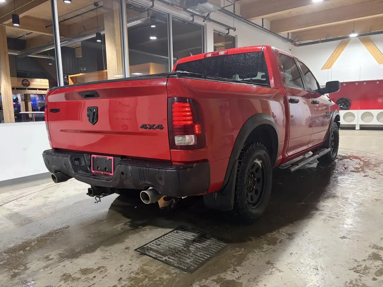 RAM 1500 снимка RAM 1500