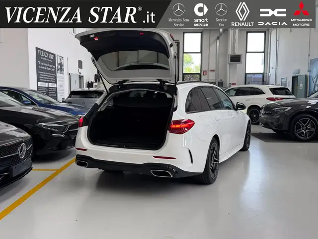 Mercedes-Benz C-Class view 14