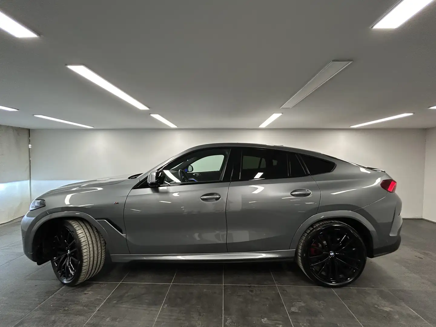 BMW X6 xDrive30d M Sportpaket Pro B&W Pano. AHK DAB LED K Grau - 2