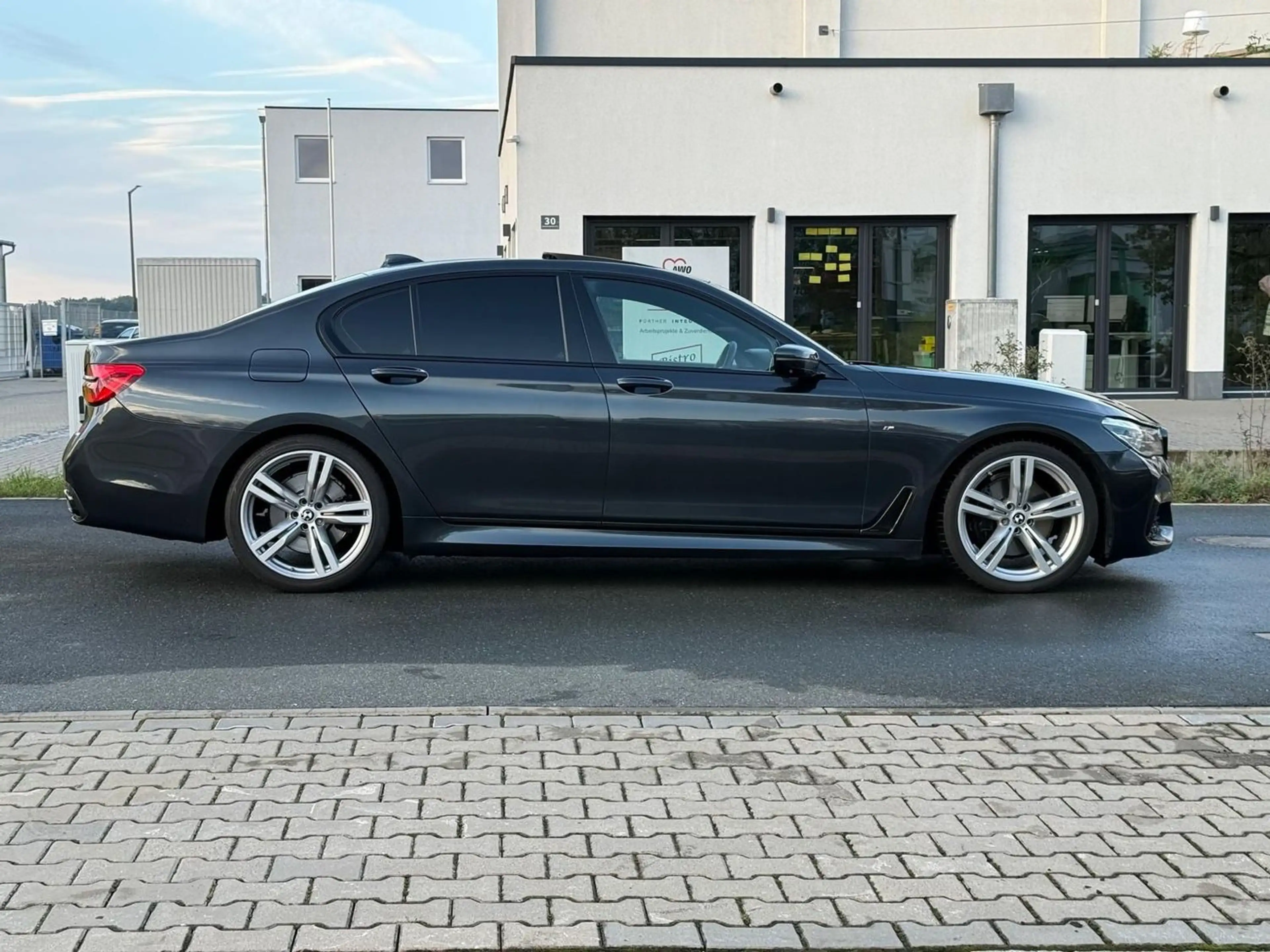 BMW 730 730 d *Laser*Head-UP*Carbon*AHK*Voll* — photo 8