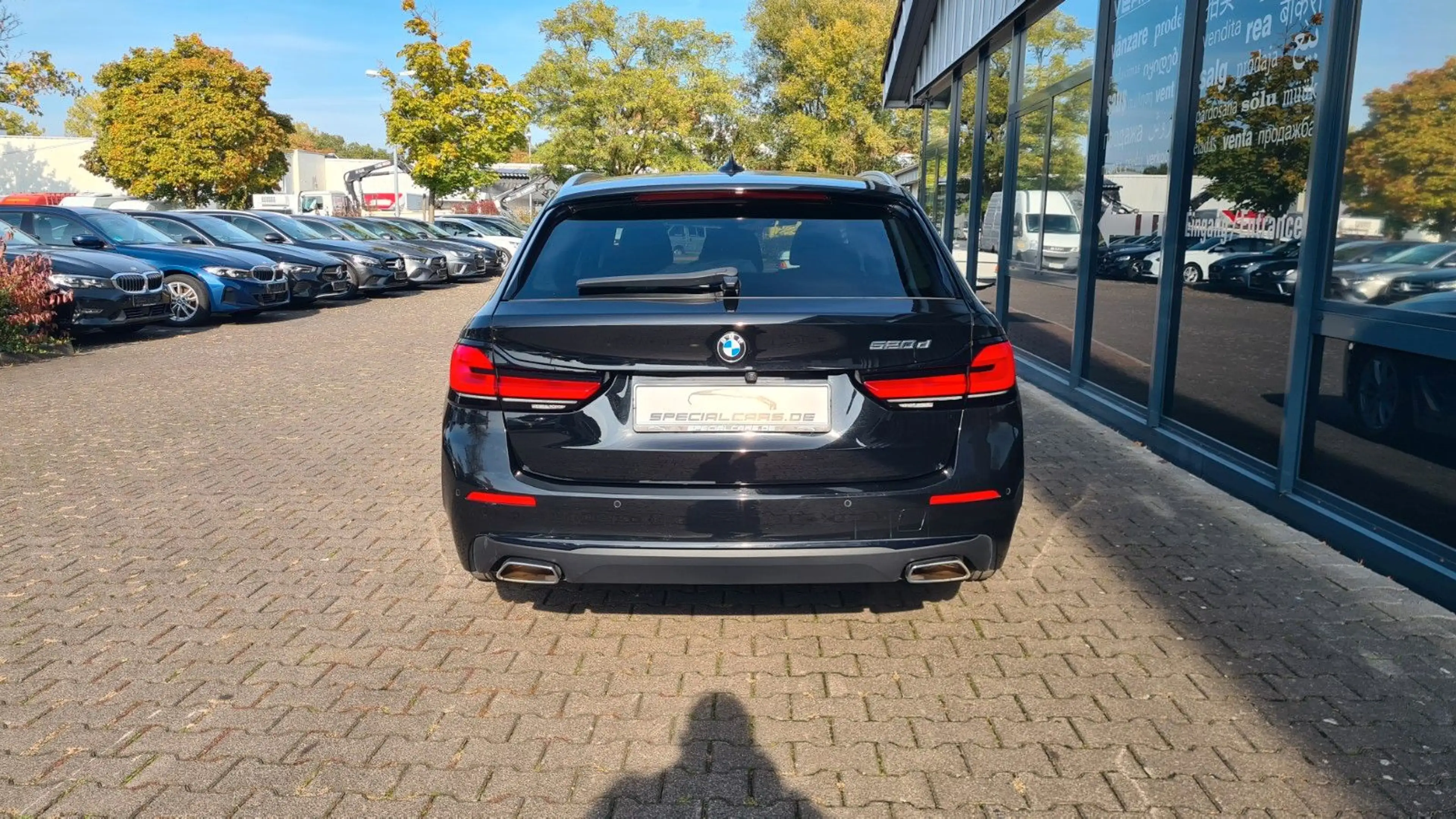 BMW 520 d T - DriAssPro - Komfortsitze - 8 x ALU - — photo 6