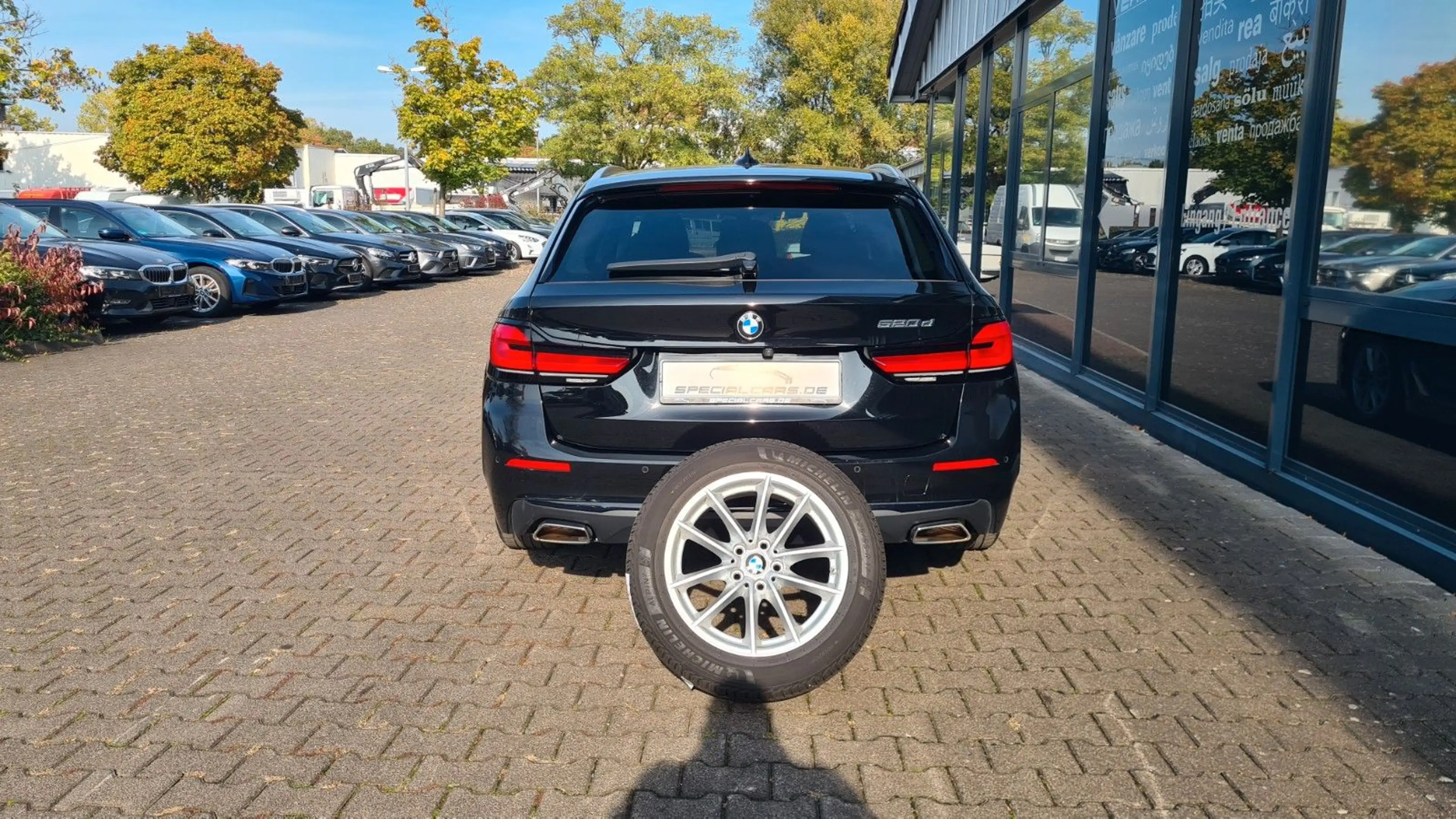BMW 520 d T - DriAssPro - Komfortsitze - 8 x ALU - — photo 7
