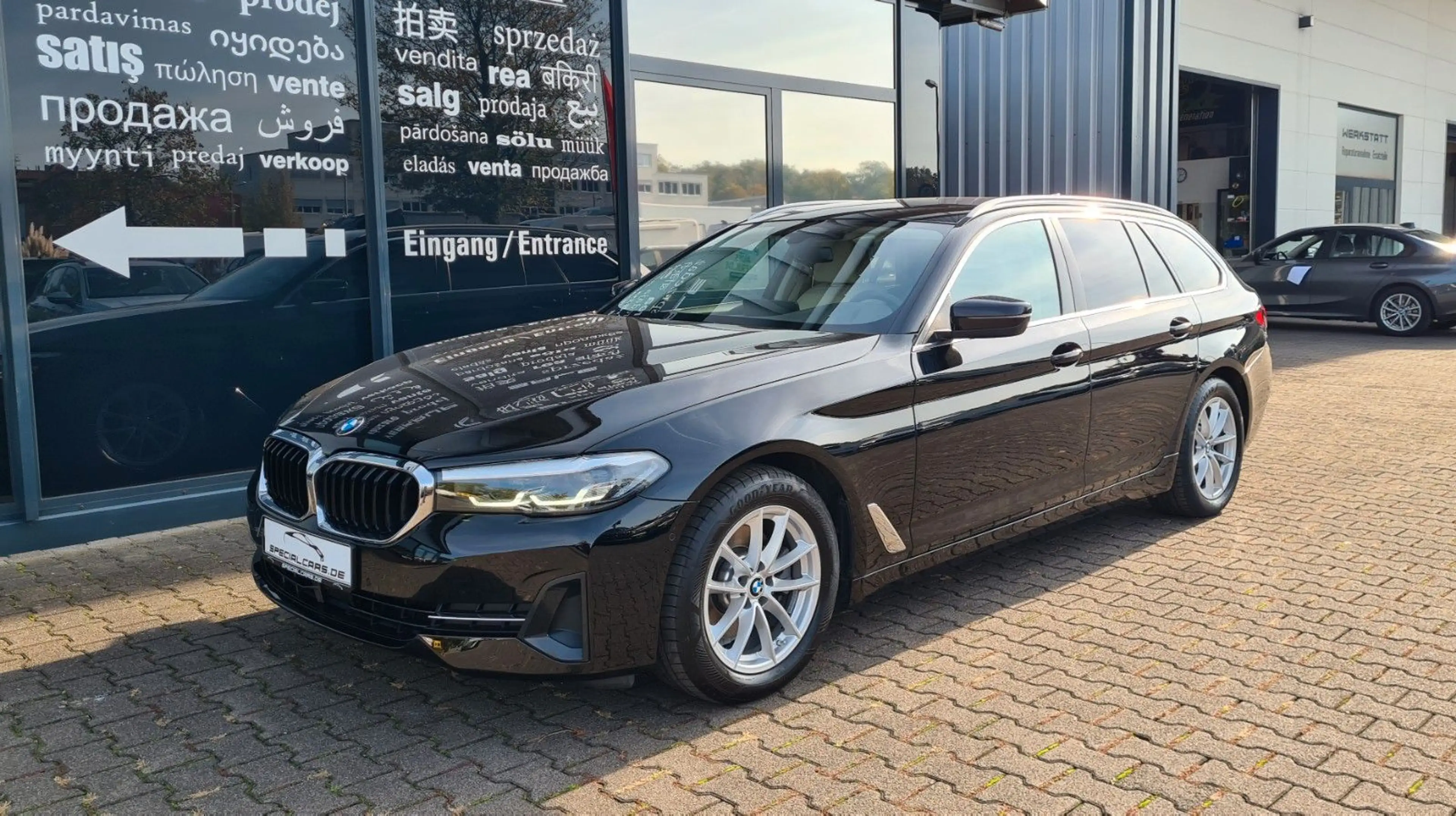 BMW 520 d T - DriAssPro - Komfortsitze - 8 x ALU - — photo 3