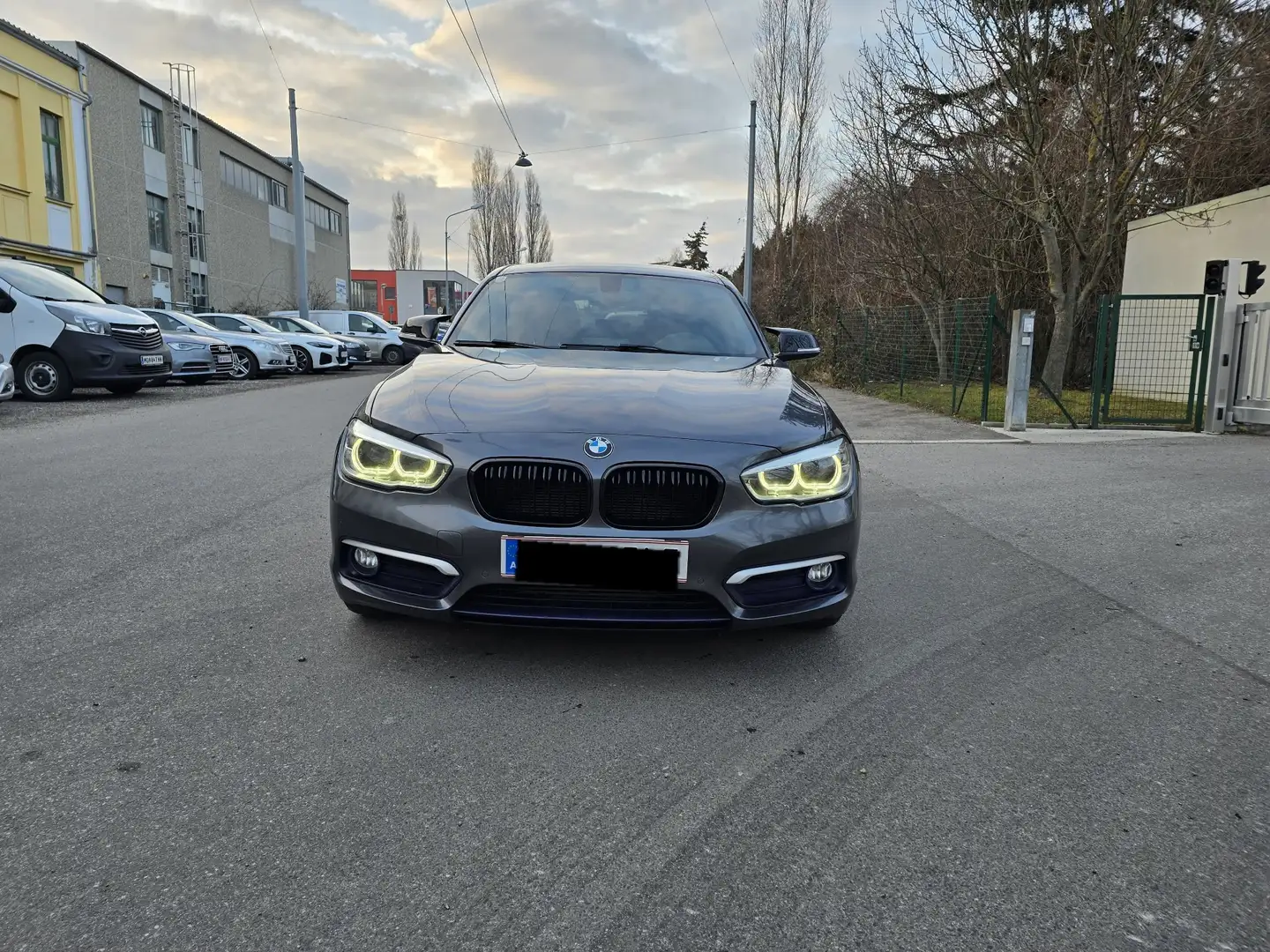BMW 116 Urban Line - 1