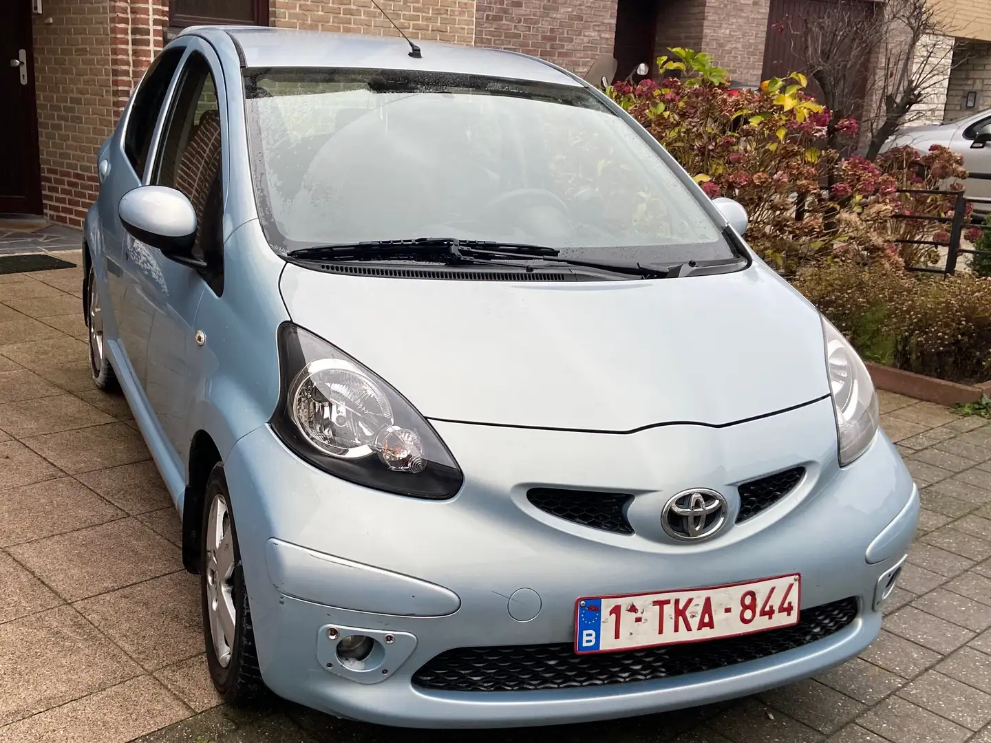 Toyota Aygo 1.0i VVT-i Blauw - 1