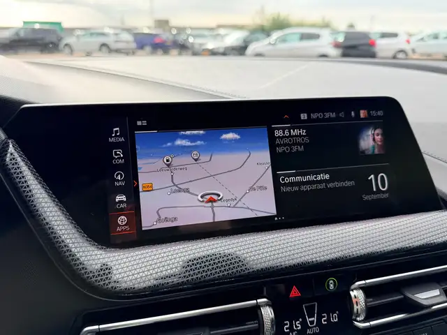 BMW 1 Series view 19