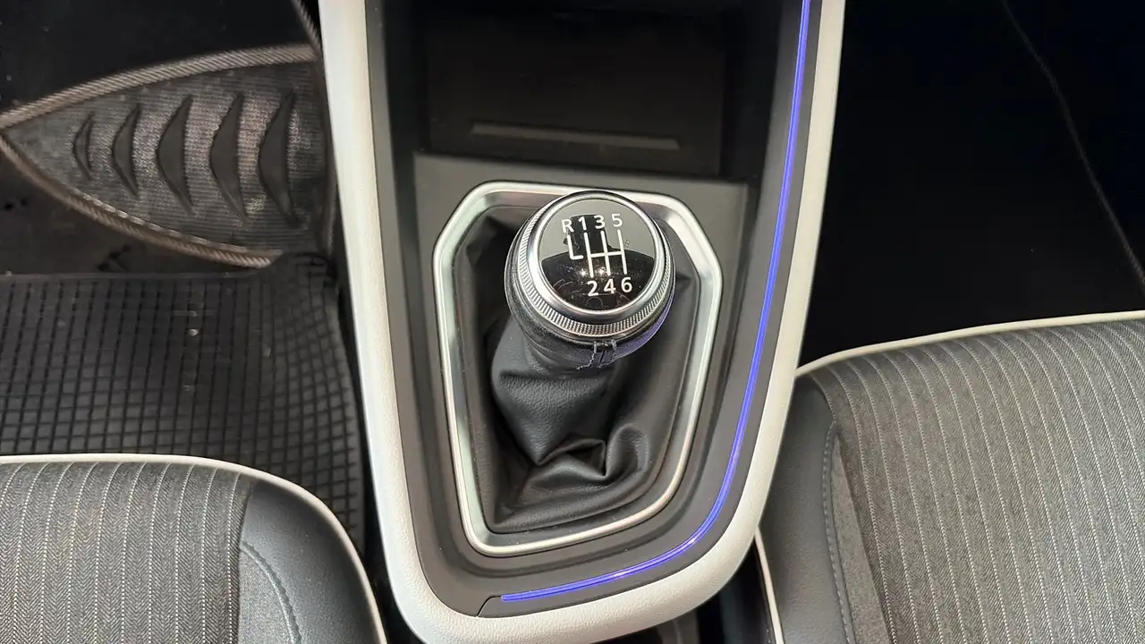 Renault Clio V 2019 1.0 TCE TECHNO GPL 100CV 7