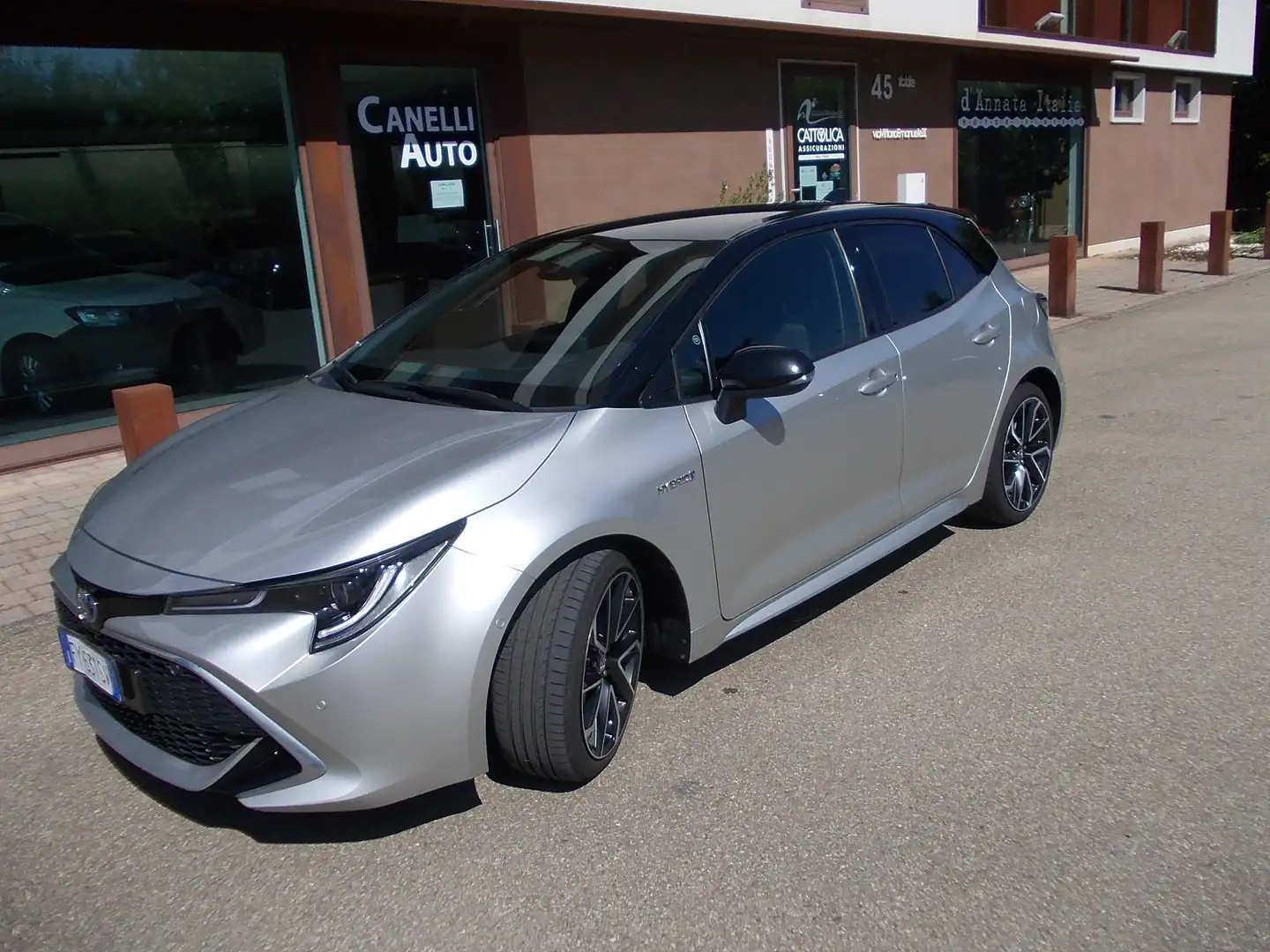 Toyota Corolla Corolla XII 2019 2.0h Lounge cvt Argento - 1