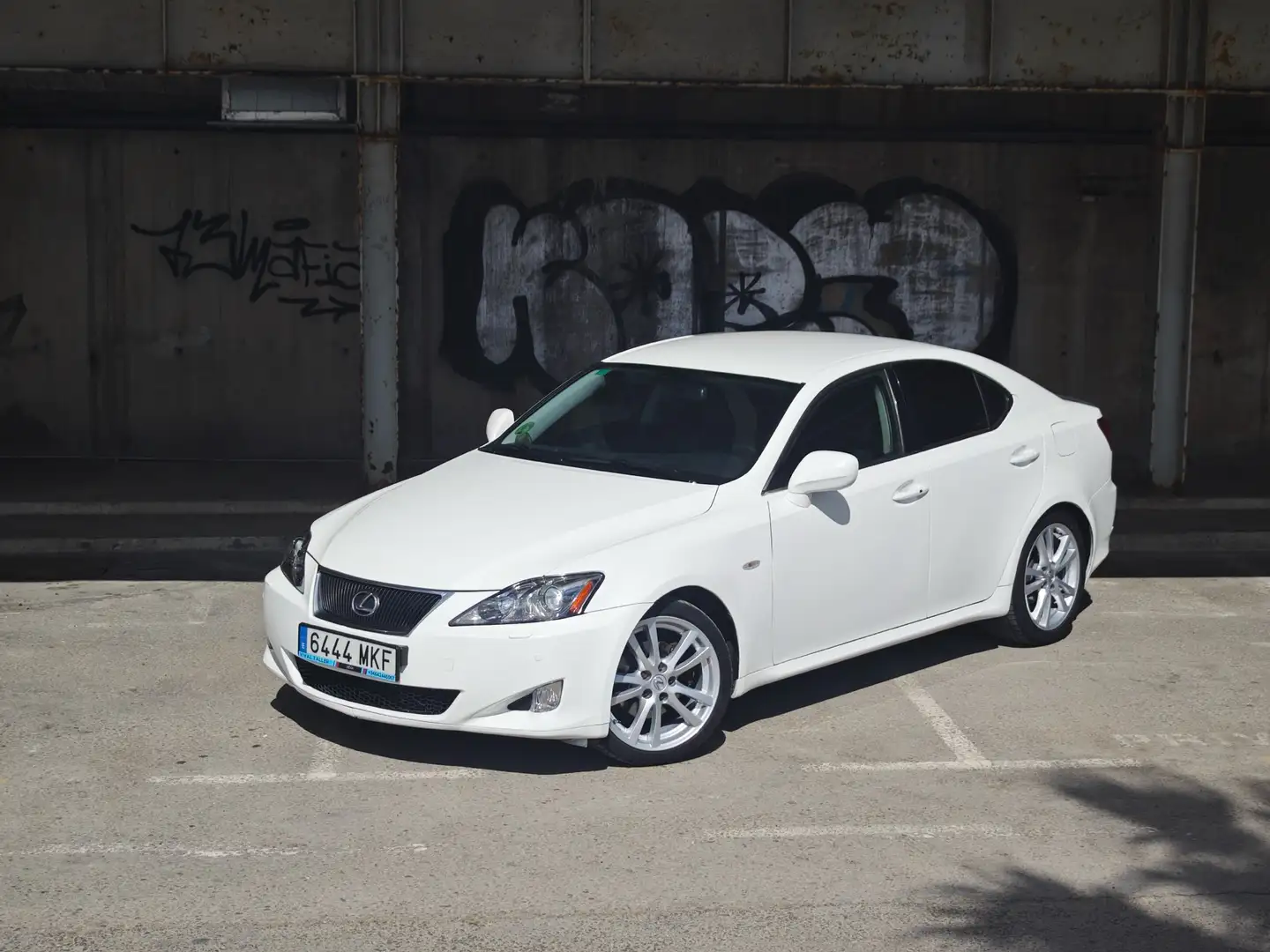 Lexus IS 250 Aut. Luxury Line - 1