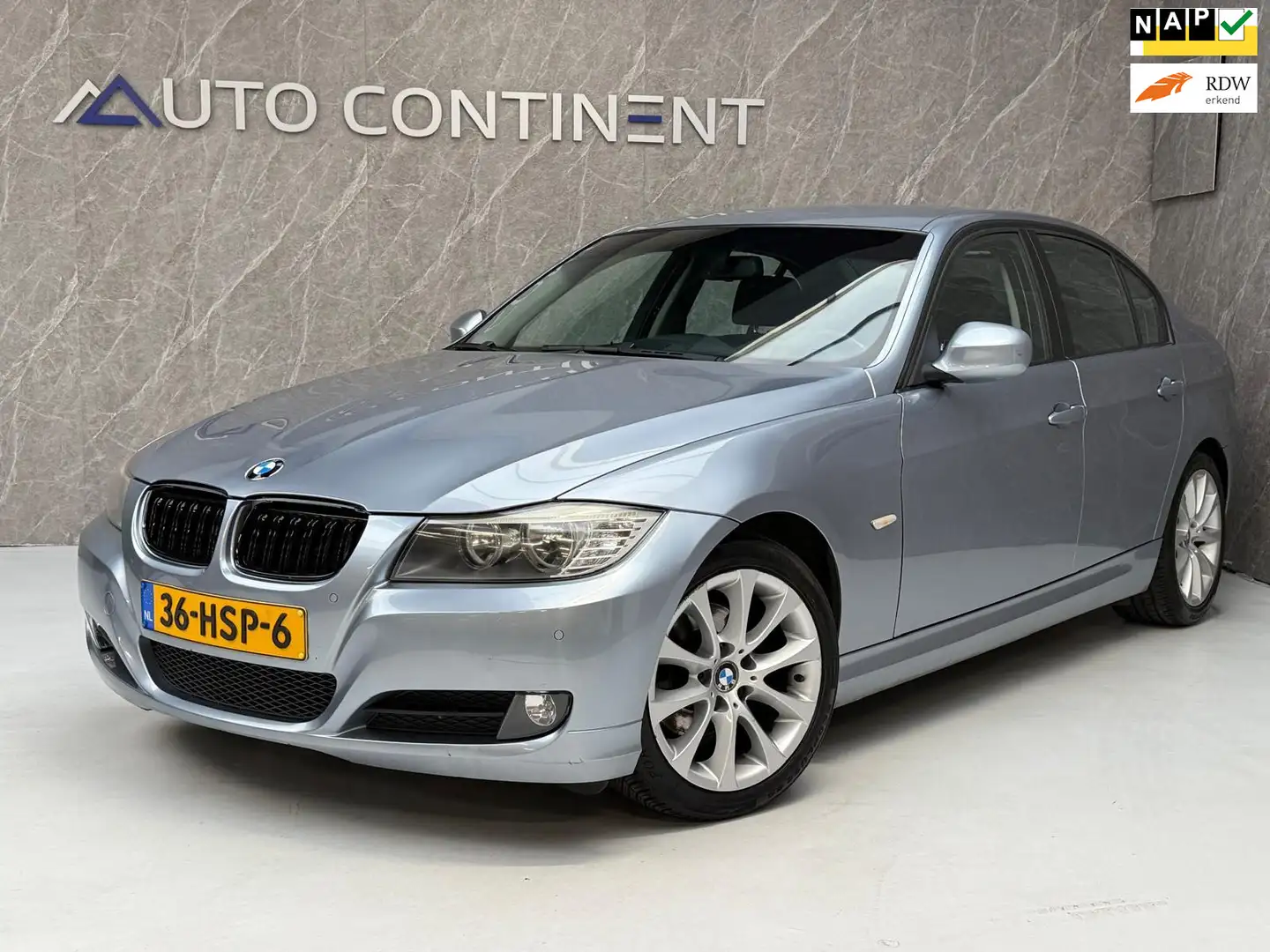 BMW 318 3-serie 318i / NAP / Goed Onderhouden / Net Bleu - 1
