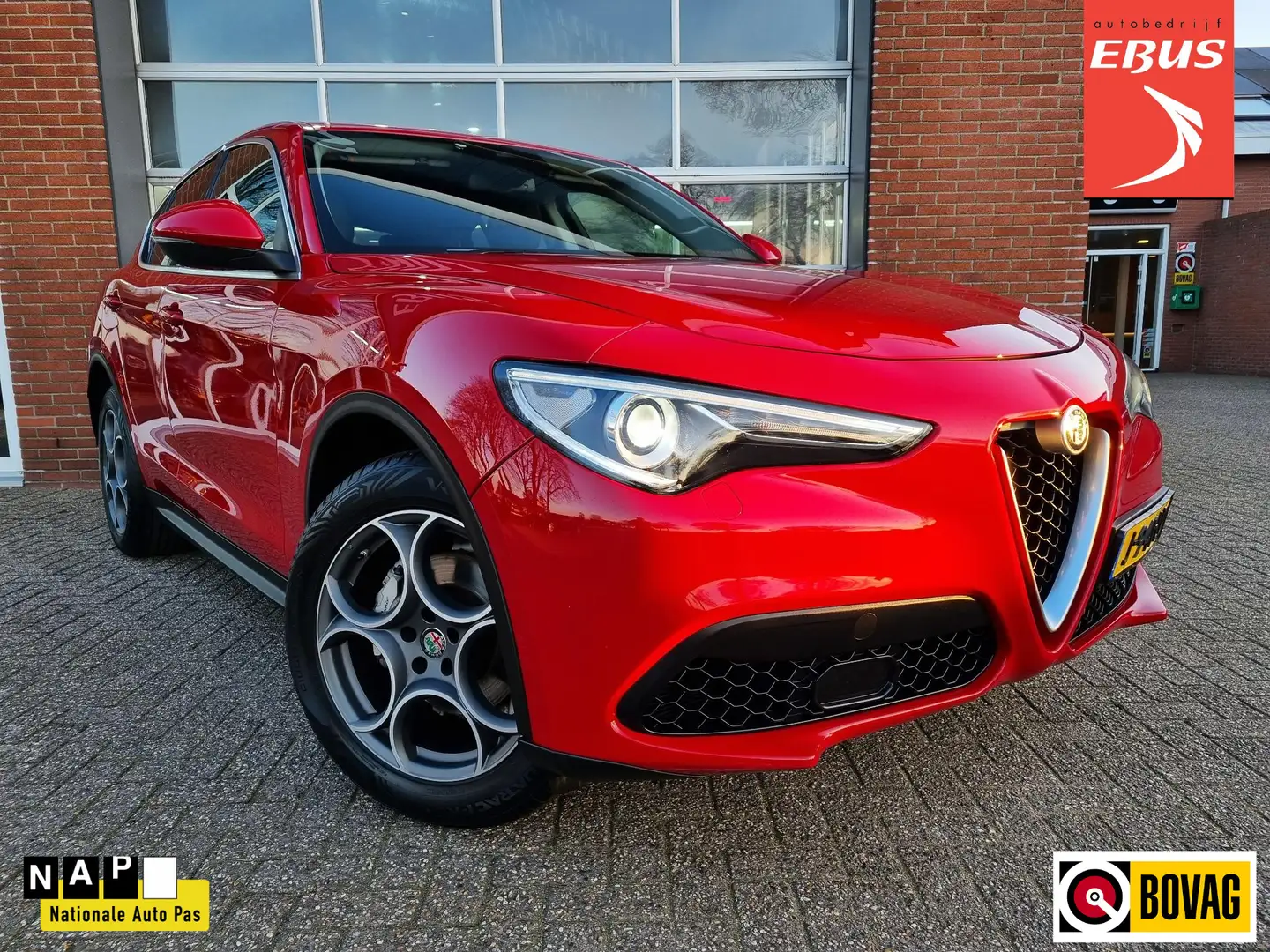 Alfa Romeo Stelvio 2.0 T AWD Super Rood - 1