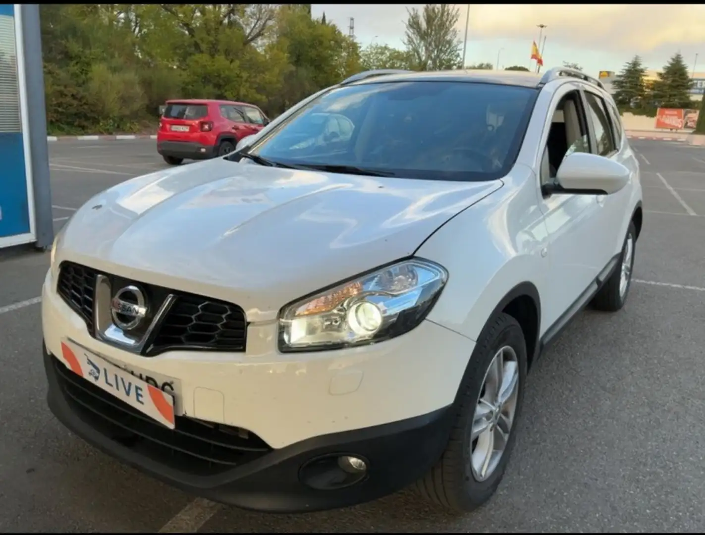 Nissan Qashqai Q+2 2.0dCi Tekna Premium 4x4 17´´ Blanc - 1