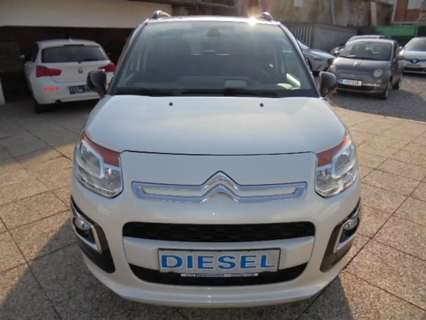 Citroen C3 Picasso C3 Picasso BlueHDi 100 manuell Exclusive Exclusive Weiß - 2