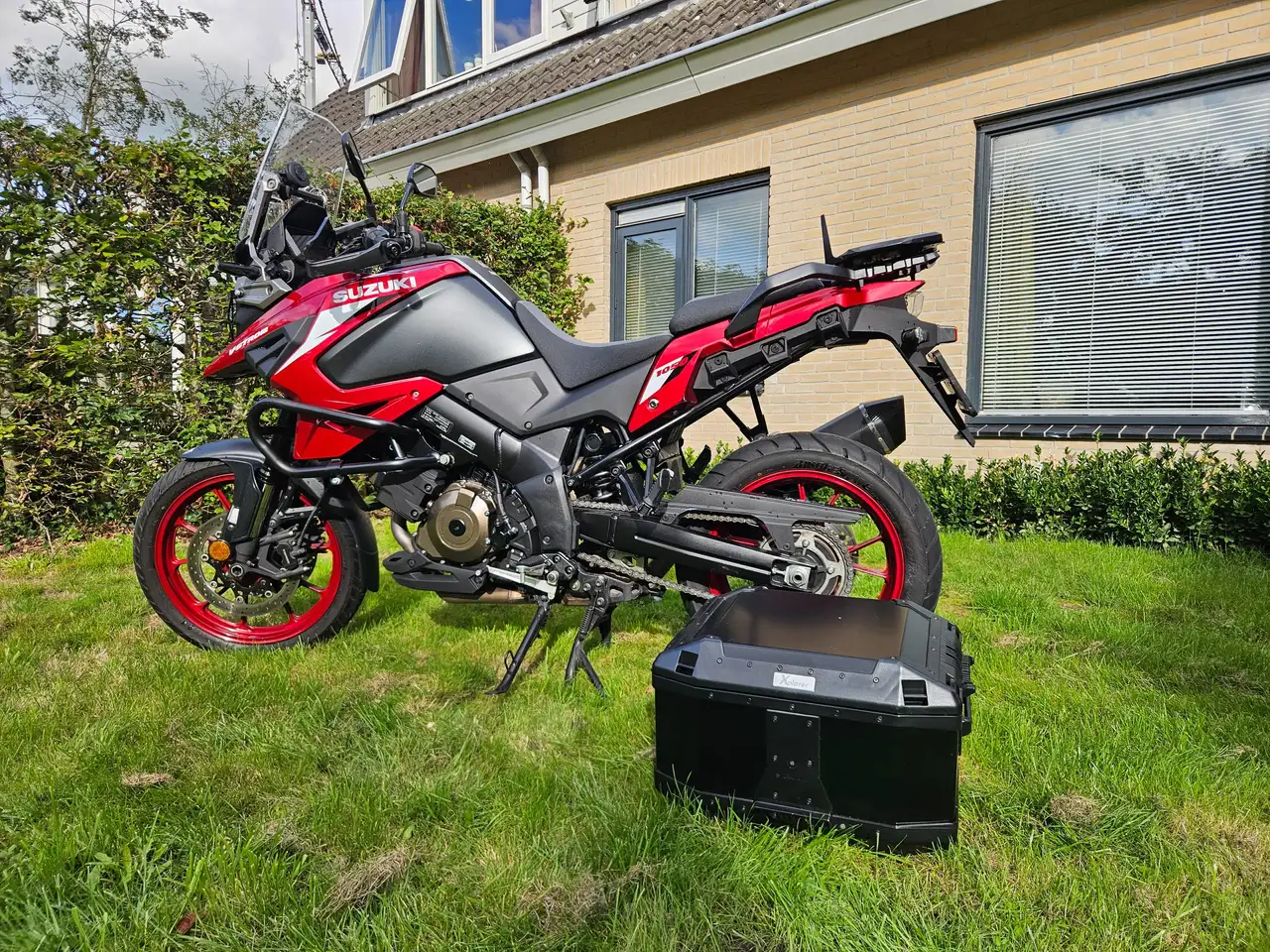 Suzuki V-Strom 1050