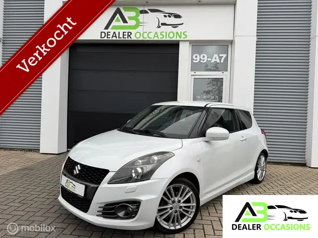 Suzuki Swift 1.6 Sport 140 PK Cruise Control,Airco,Keyless.
