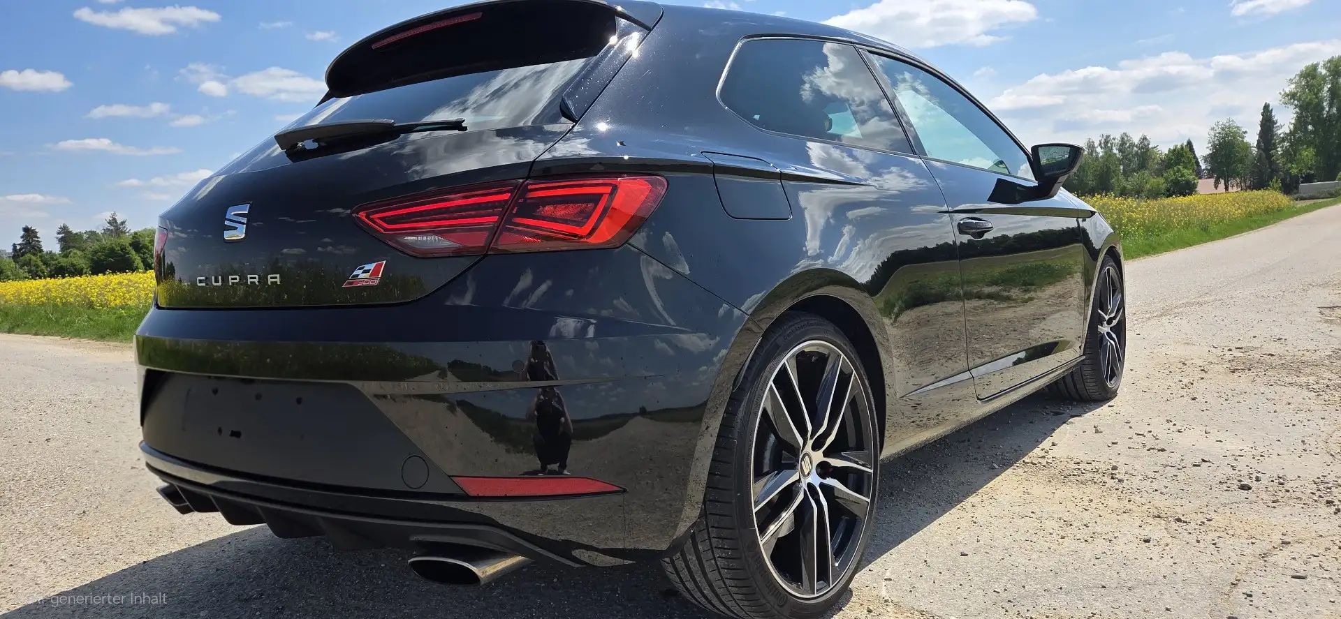SEAT Leon SC 2.0 TSI Start&Stop Cupra 300 Schwarz - 2